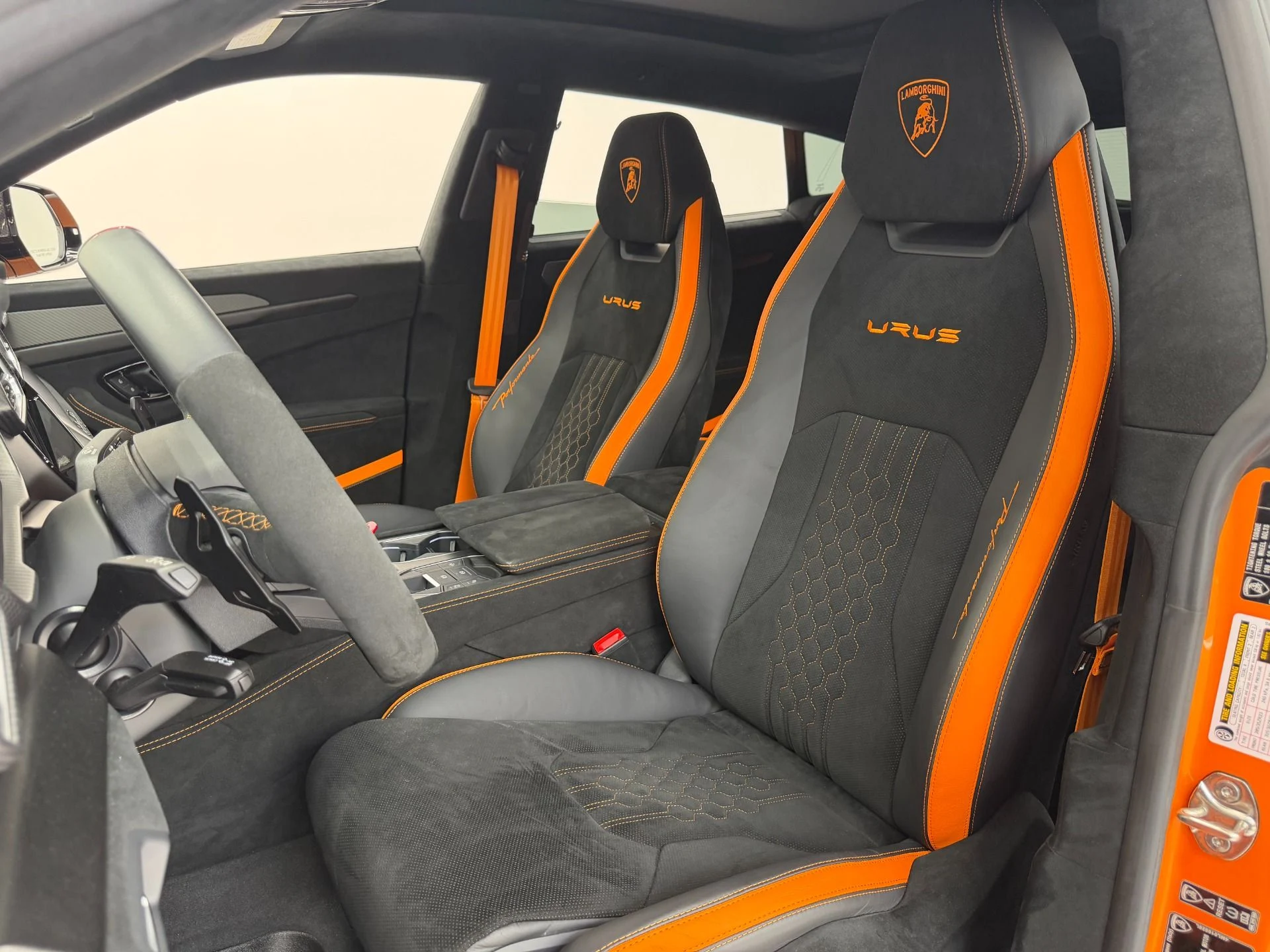 mph020_1509308415_Used_2024_Lamborghini_Urus_Performante_72_K_in_Options_3_D_Audio_Full_Carbon_Exterior_Package_1782147517_863449f65b