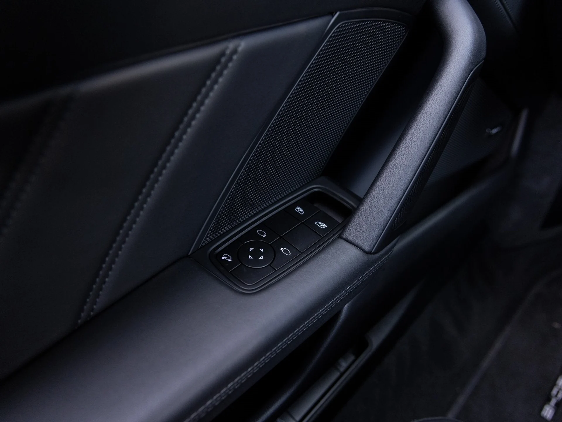 mph020_1510454768_21_281481ffd6