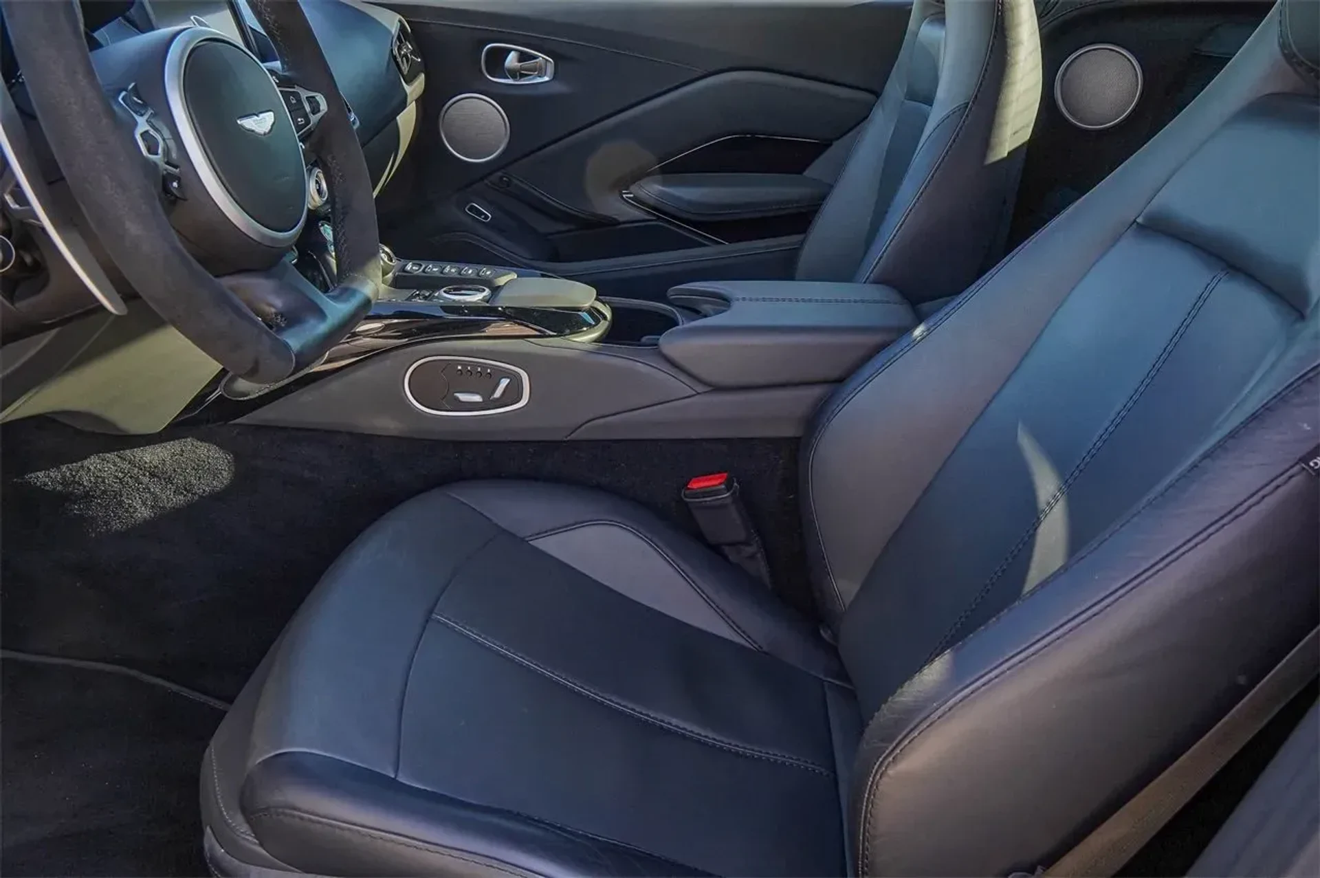 mph020_1512607991_d07e7e6f33484079861adf5ccebffed0_6c8bb987ee