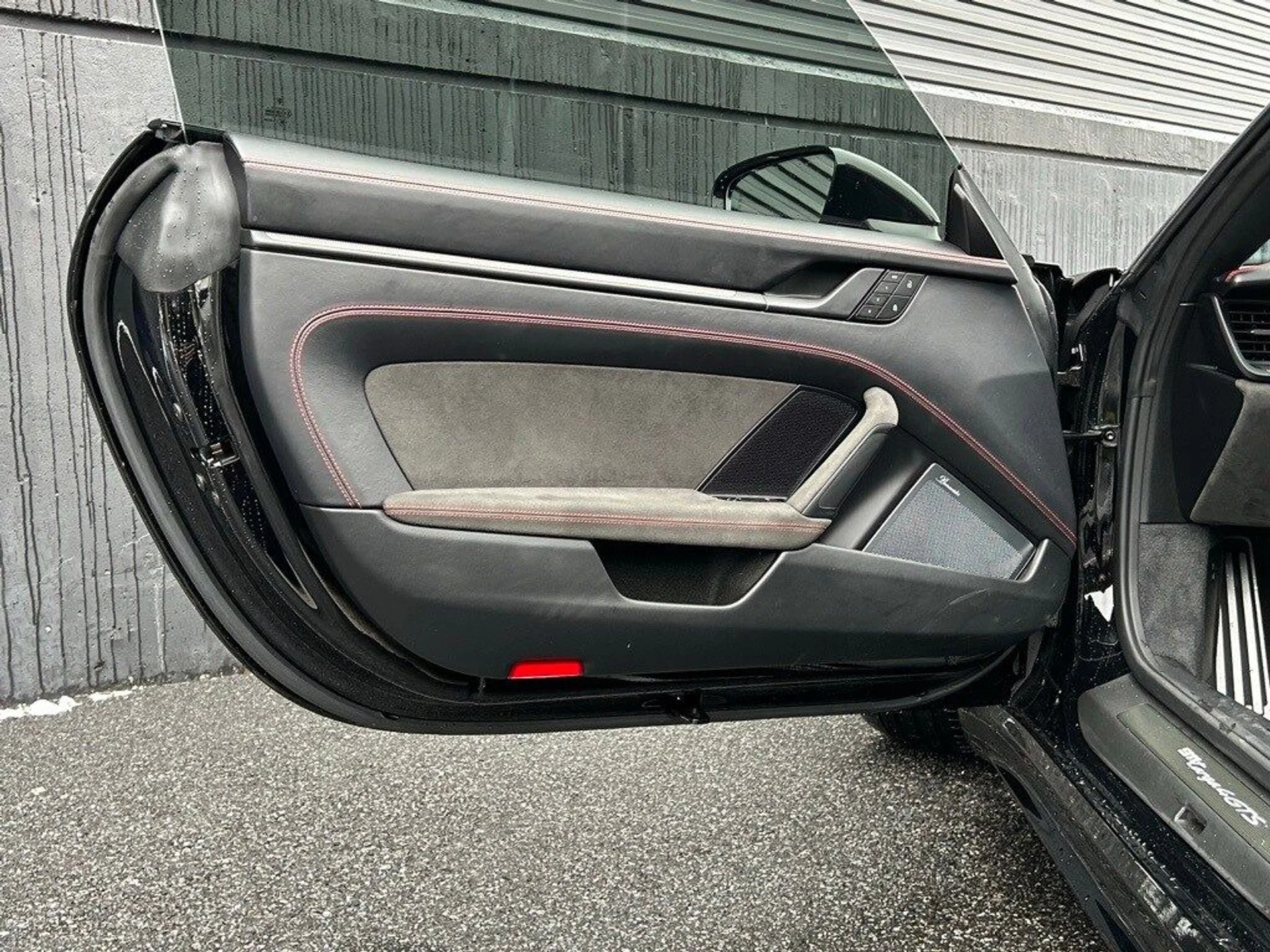 mph020_151783674_befc421b5b7a2d7ae63cd2c20bc08c44x_4b86caa11d