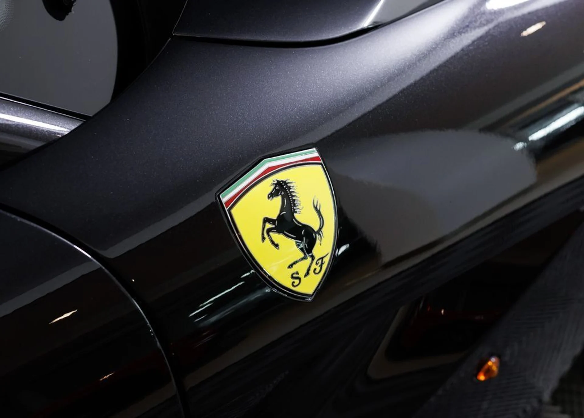 mph020_1533520261_6405502405b08a4e346d345860b8691c_96169525d4