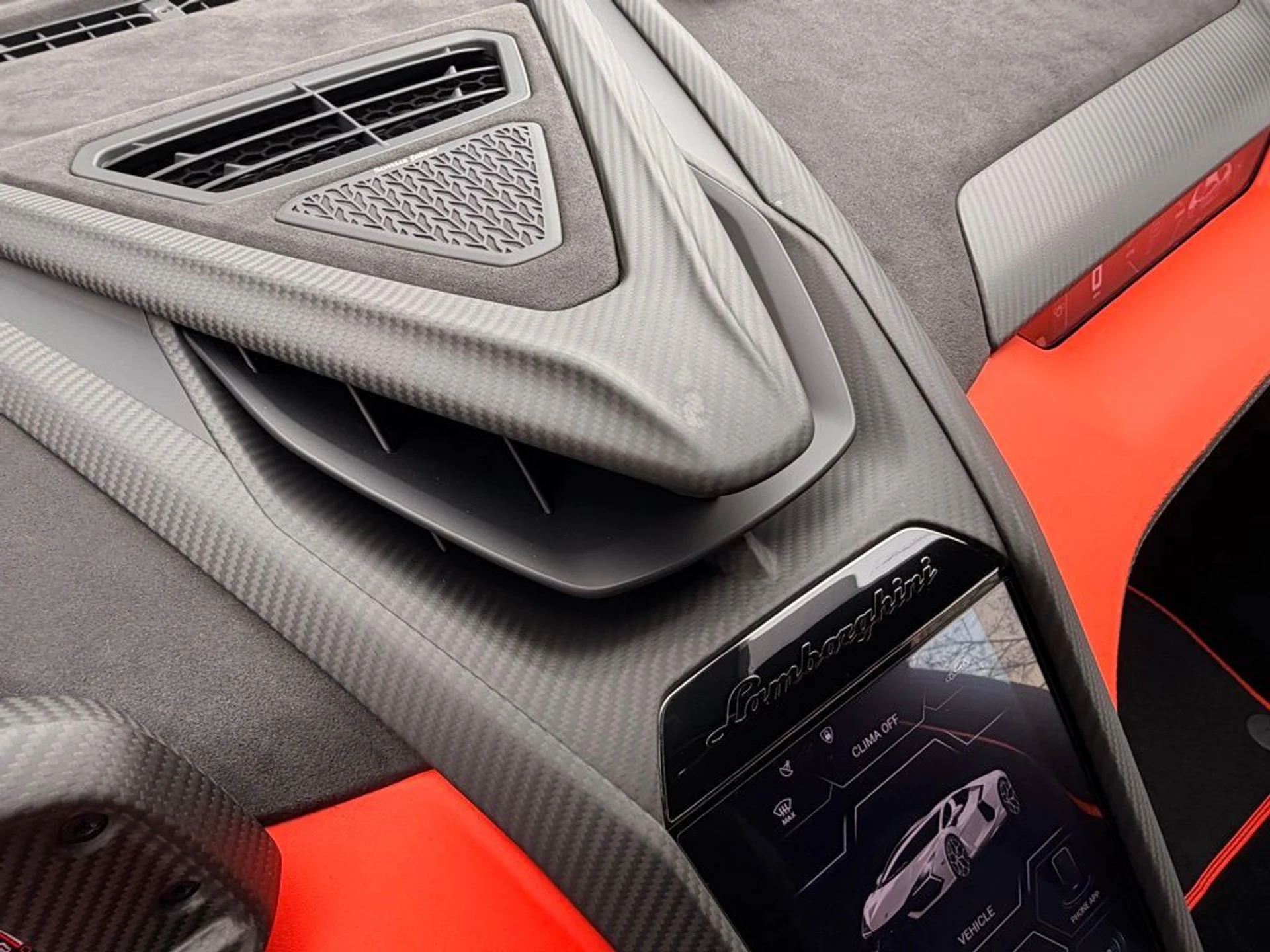 mph020_1540689938_03f5f6300c06f4c7d6b54d5c2979b309x_6cc64b54b7