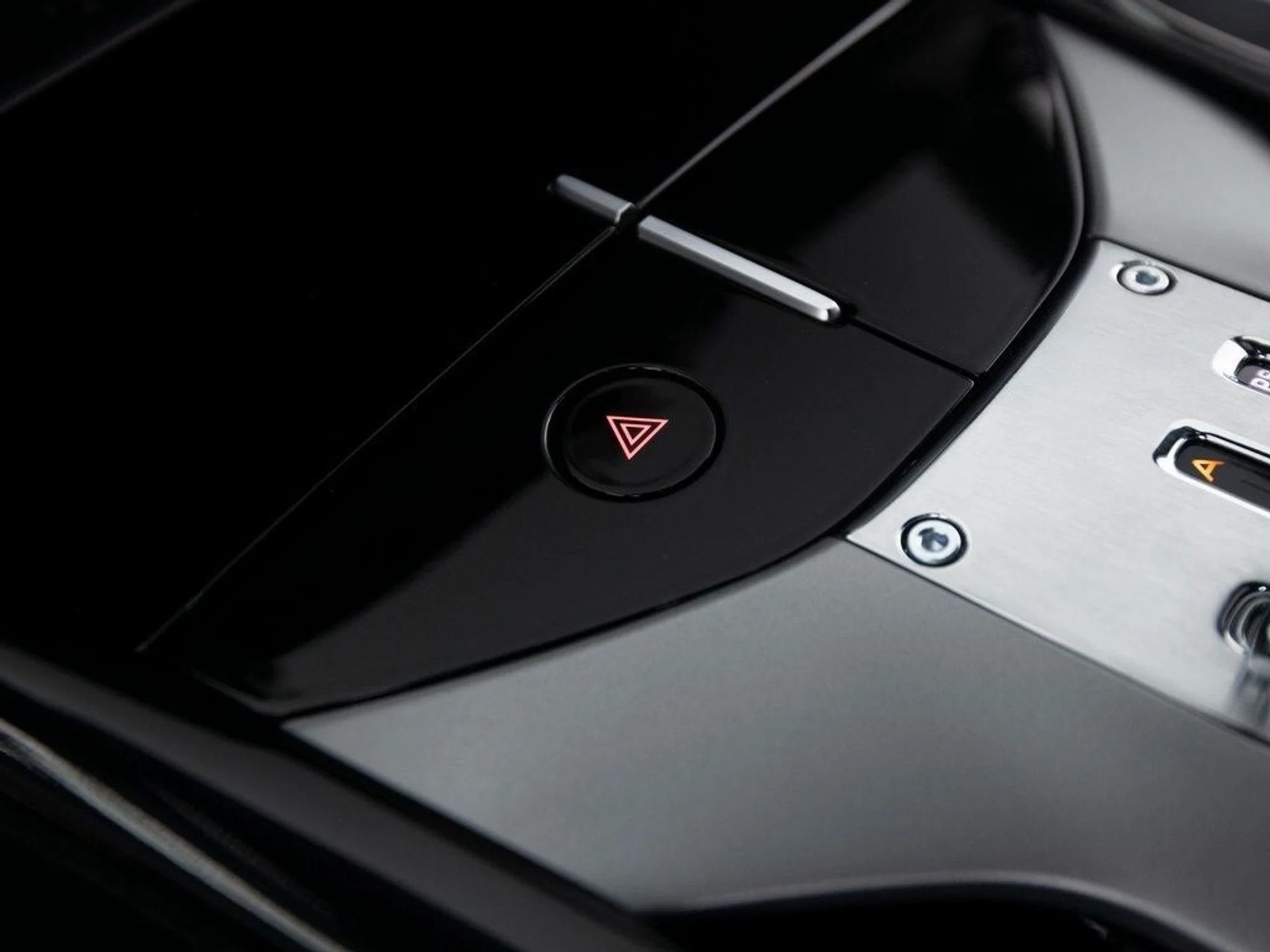 mph020_1544635357_217d5efa9b0f5f7089173c69d6871f56x_fc4f3c9b56