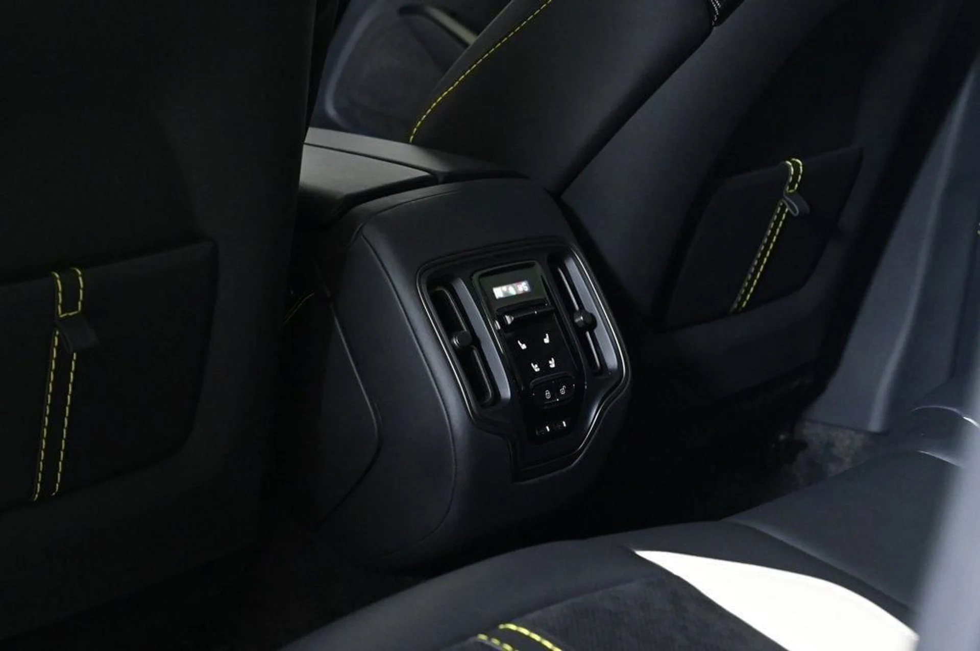 mph020_1548696847_cd4a3f7827e948f4935b75894e771063_96c9d8f6d9