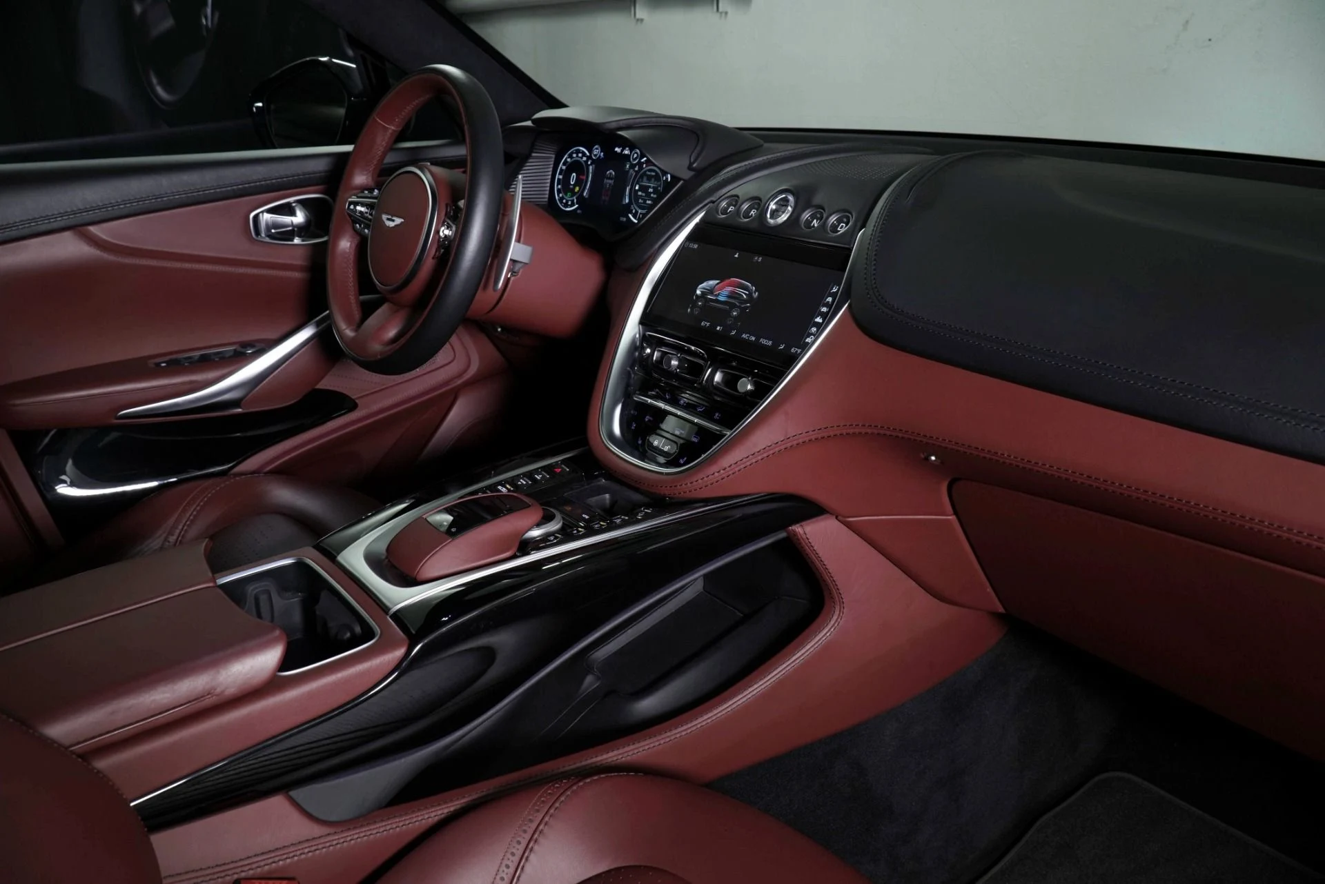 mph020_1557570849_Used_2021_Aston_Martin_DBX_Timeless_CPO_1767120477_21baef7263