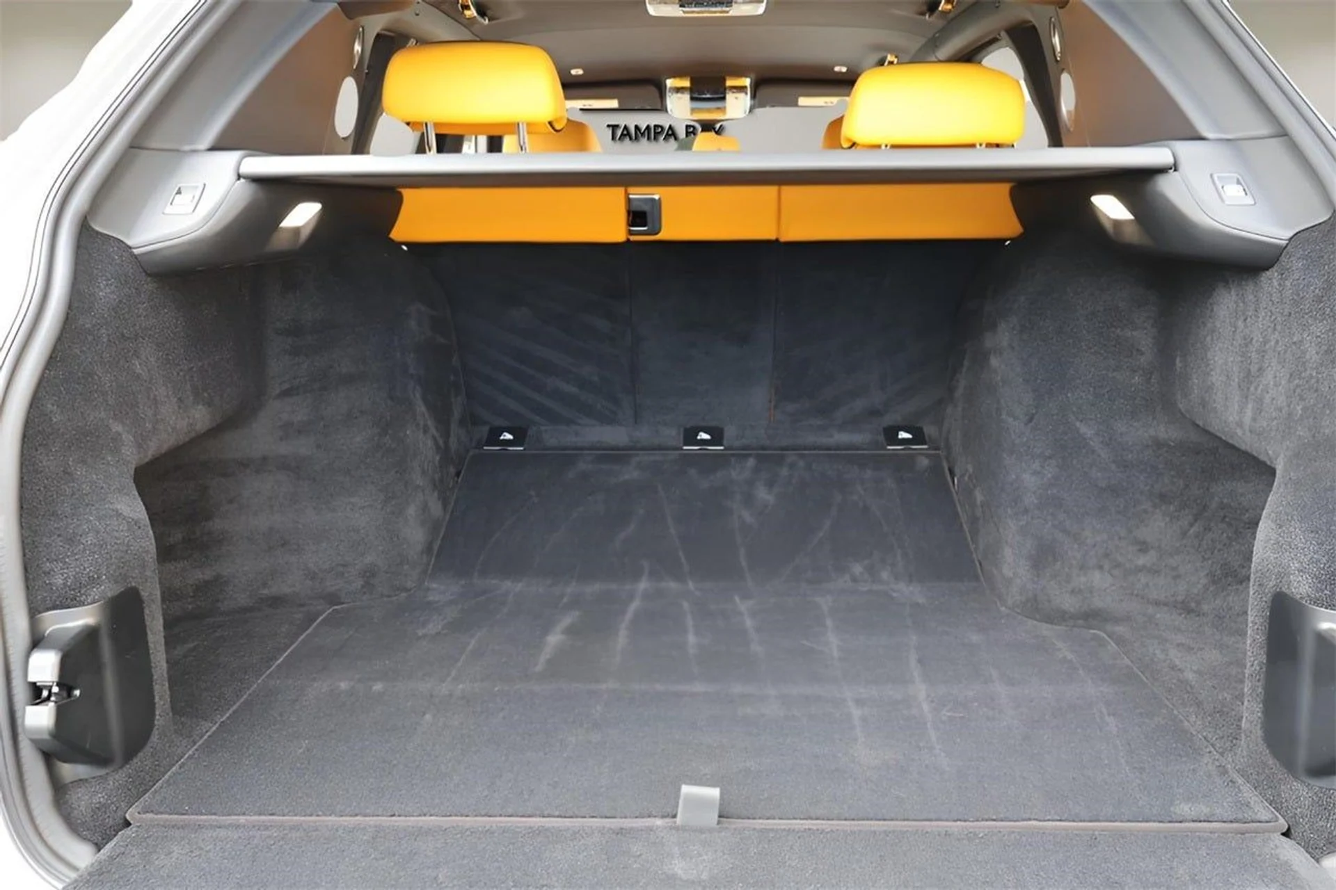 mph020_1567439714_21_edbac1707e