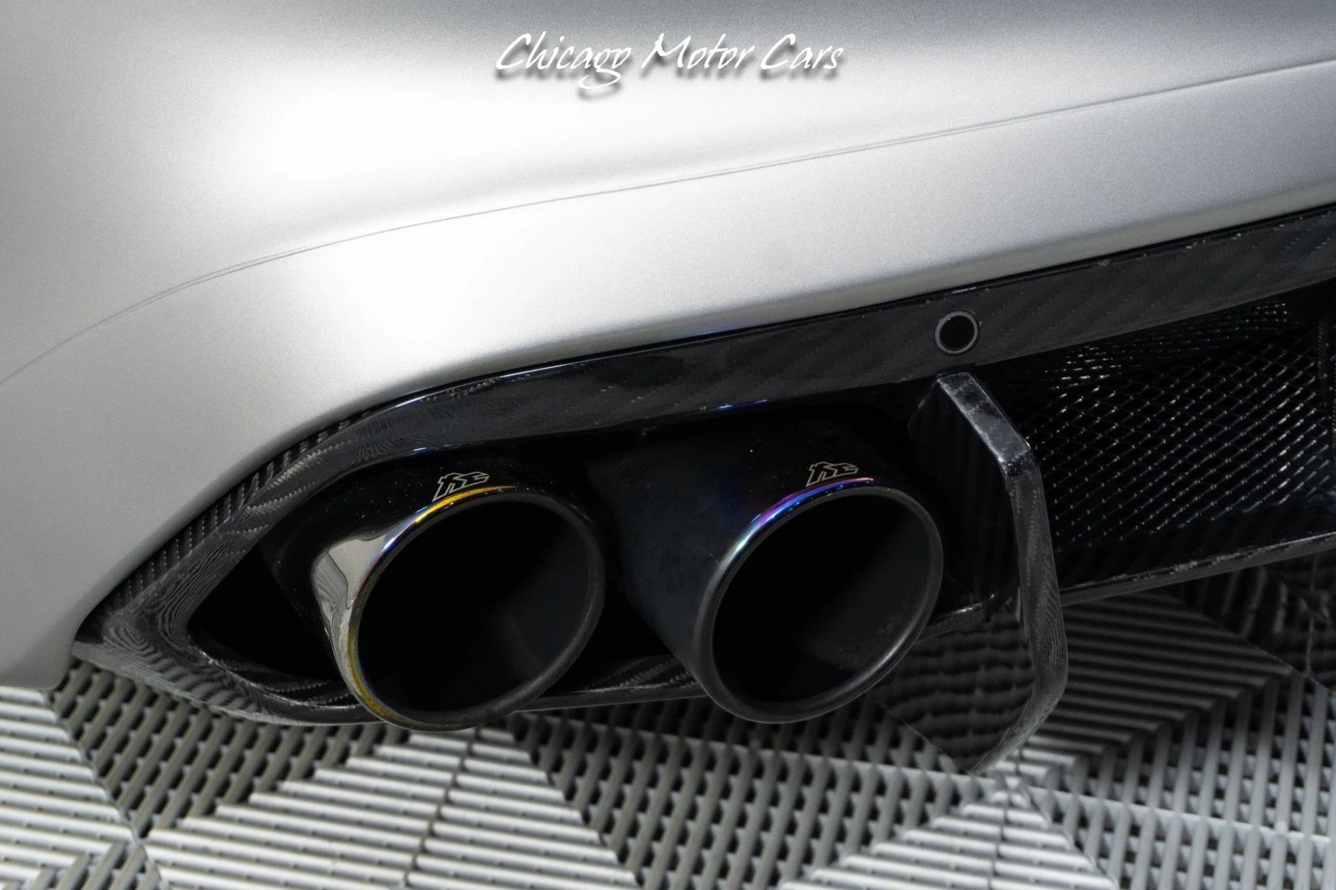 mph020_1570018950_12194_p21_l_3d2978add5