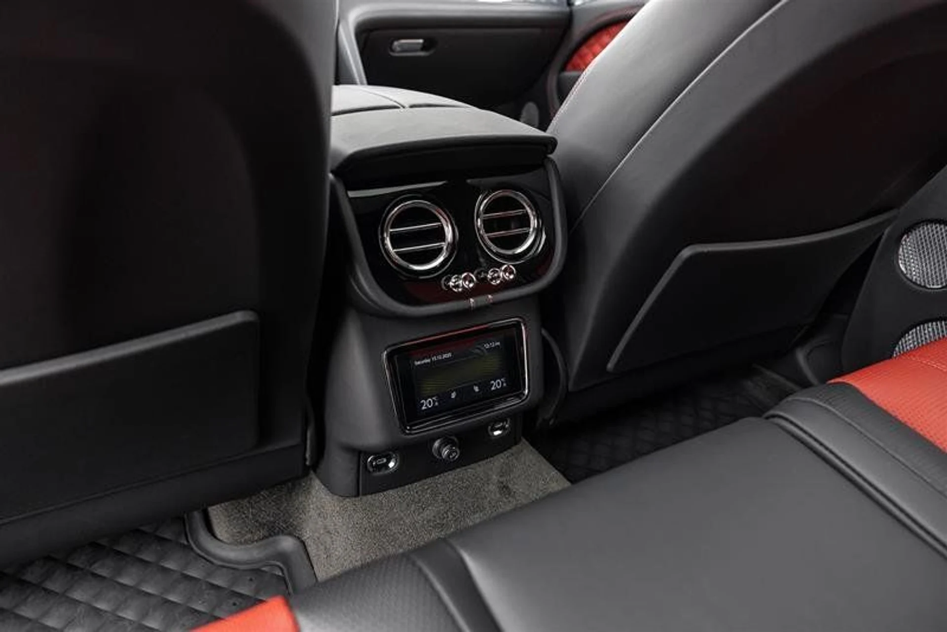 mph020_1575391572_37524688_03895_11671998_1564333018_d3e7c2f5a3