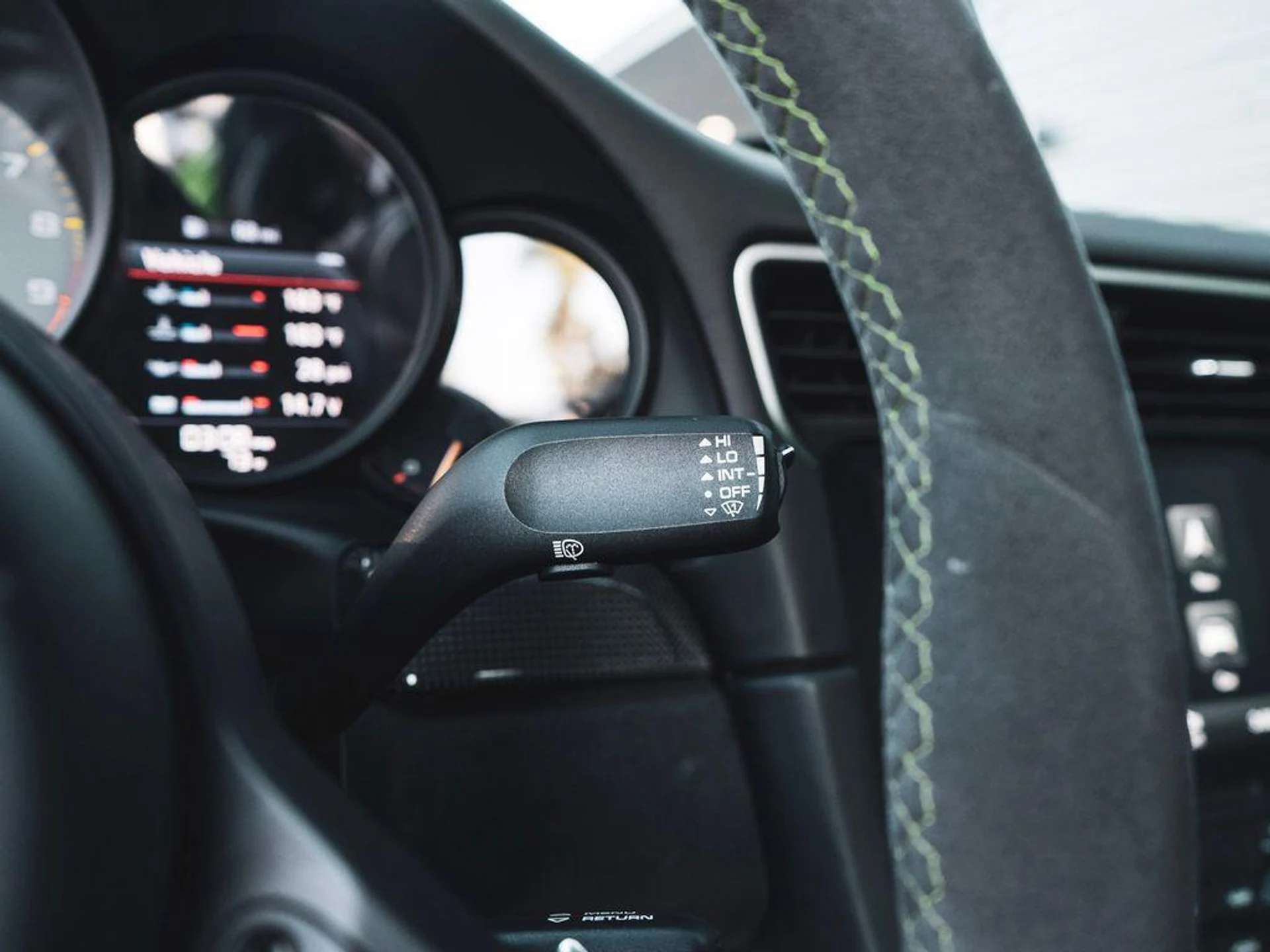 mph020_1578250158_m_UZ_8_E_Hk_95n_EN_00ra_Jrii_BD_Rn_UE_d63342210c