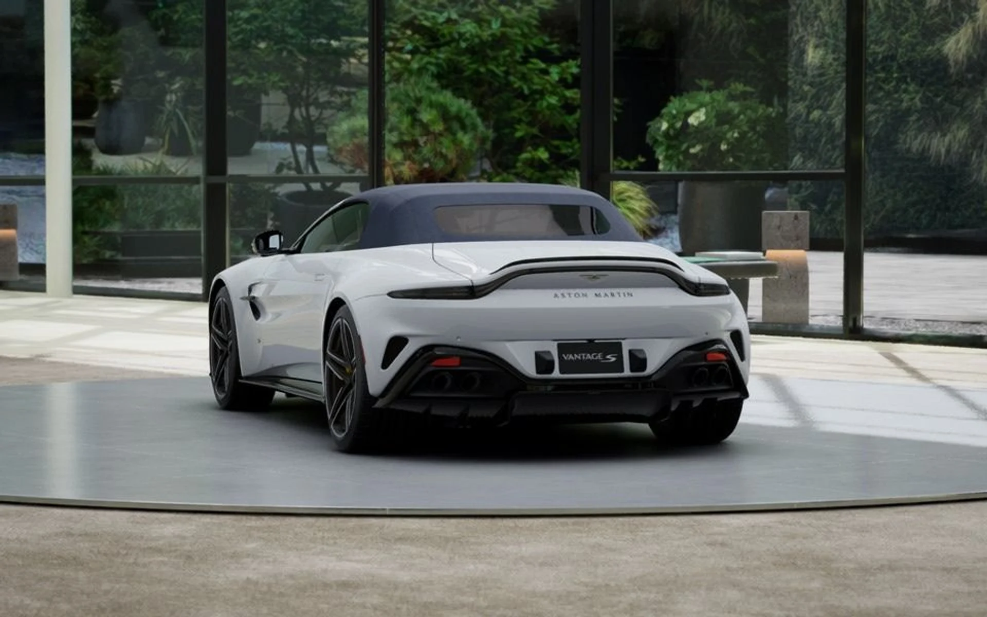 mph020_1579579288_New_2027_Aston_Martin_Vantage_S_Roadster_In_Transit_f30b2e9506
