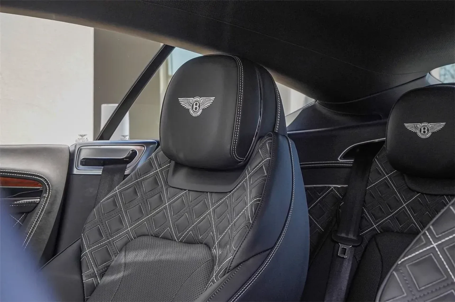 mph020_1583103456_202806f4bd39477882bd532bfee256ca_08fc2f7843