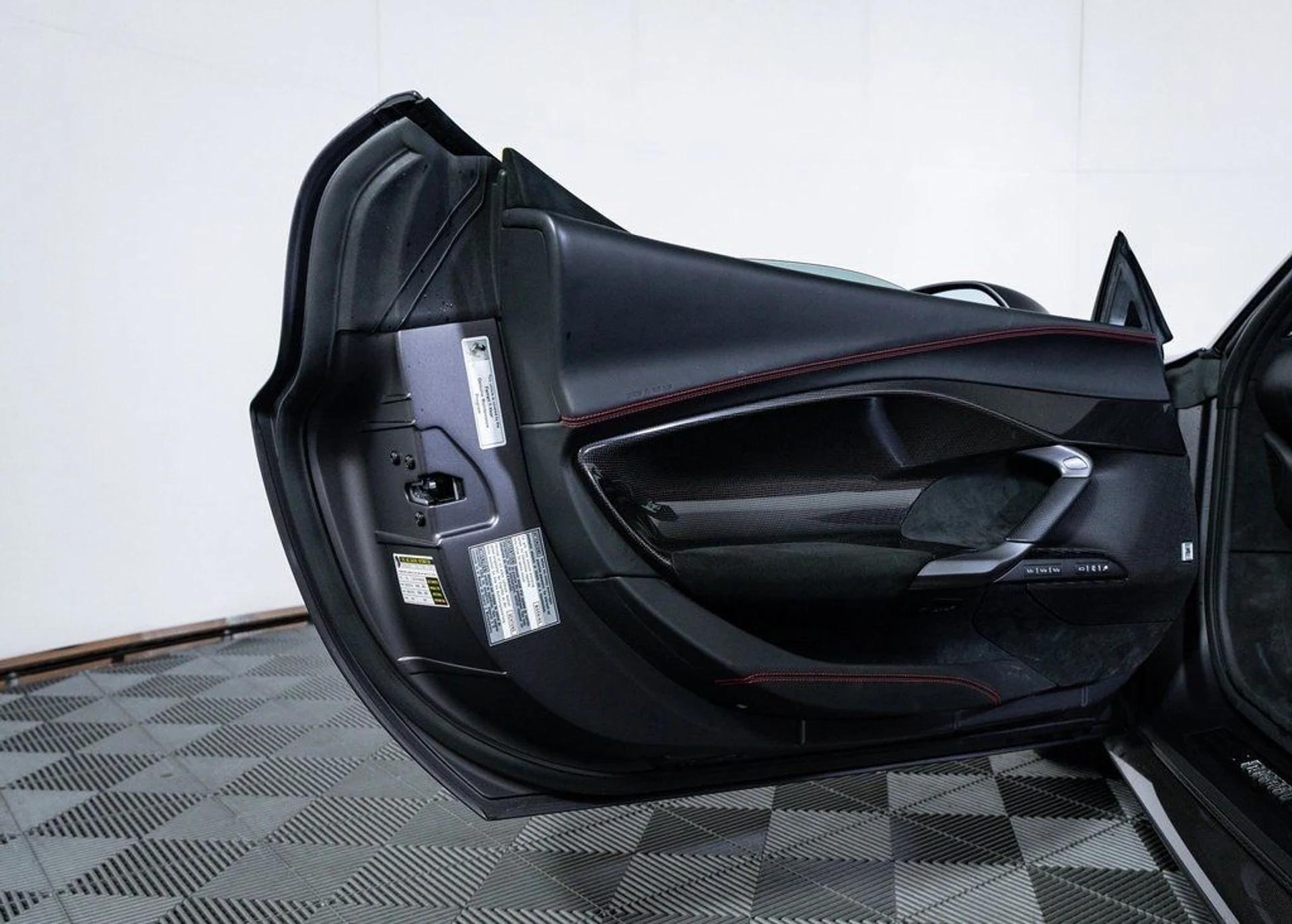 mph020_1590948965_965f99f153072e63ef6cfdd467657dc6_72e60d5339