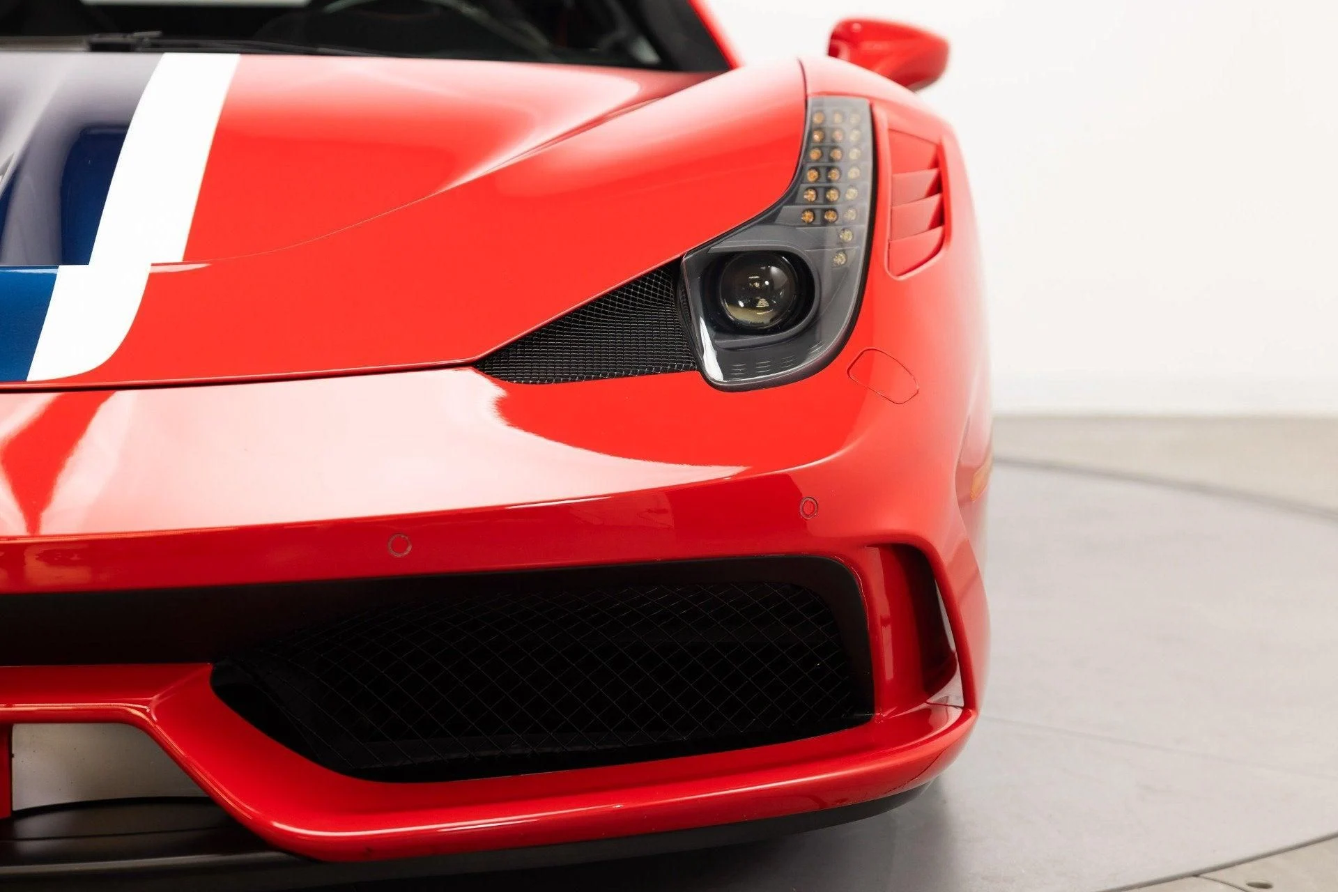 mph020_1592522259_Used_2014_Ferrari_458_Speciale_1786703951_38aa69a3ff