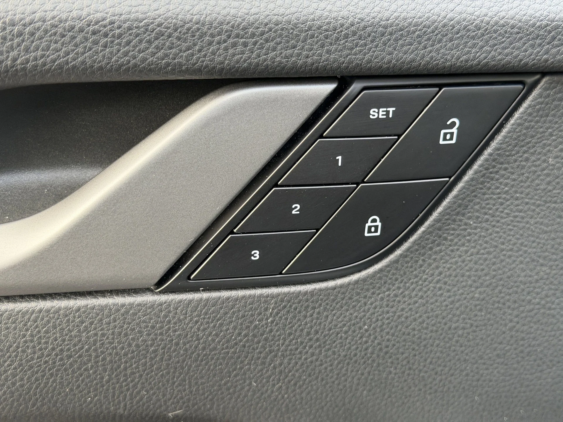 mph020_1595674955_3e260e8d2ec69670ce6a9a3158a630e8x_fd0187025c