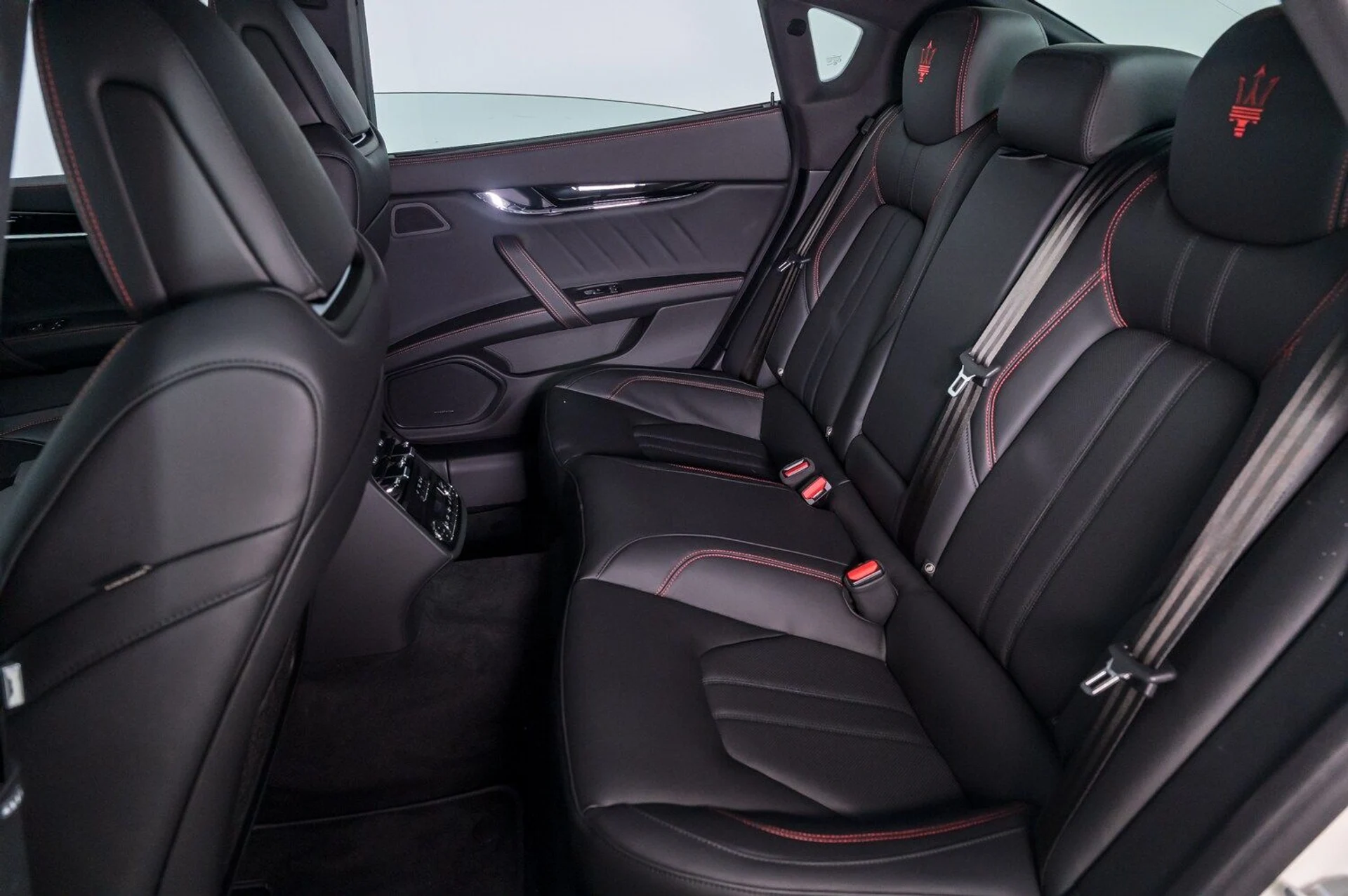 mph020_1596798830_788bcbc0e0c24b26aa45540b94f94c4c_fc5a6f2a3e