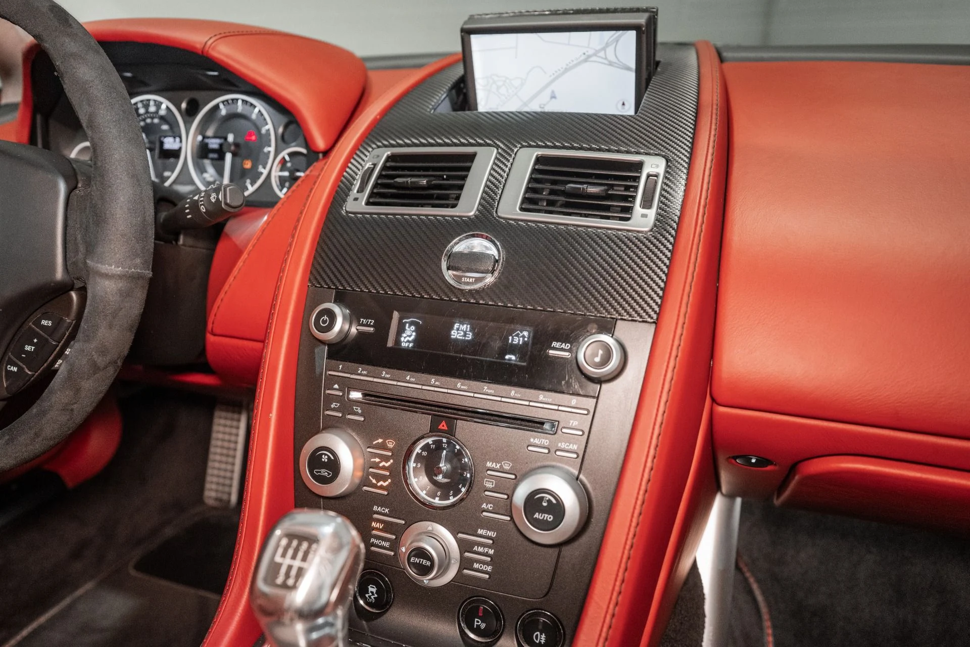 mph020_1600752324_Used_2011_Aston_Martin_V12_Vantage_1762183015_a6c6fb53cd