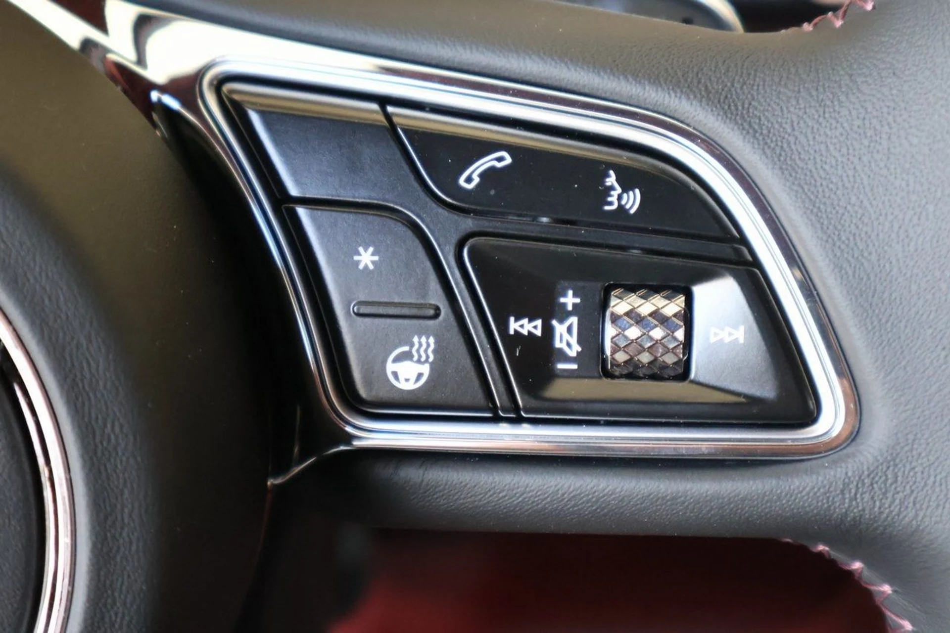 mph020_160377232_21_1a69984475