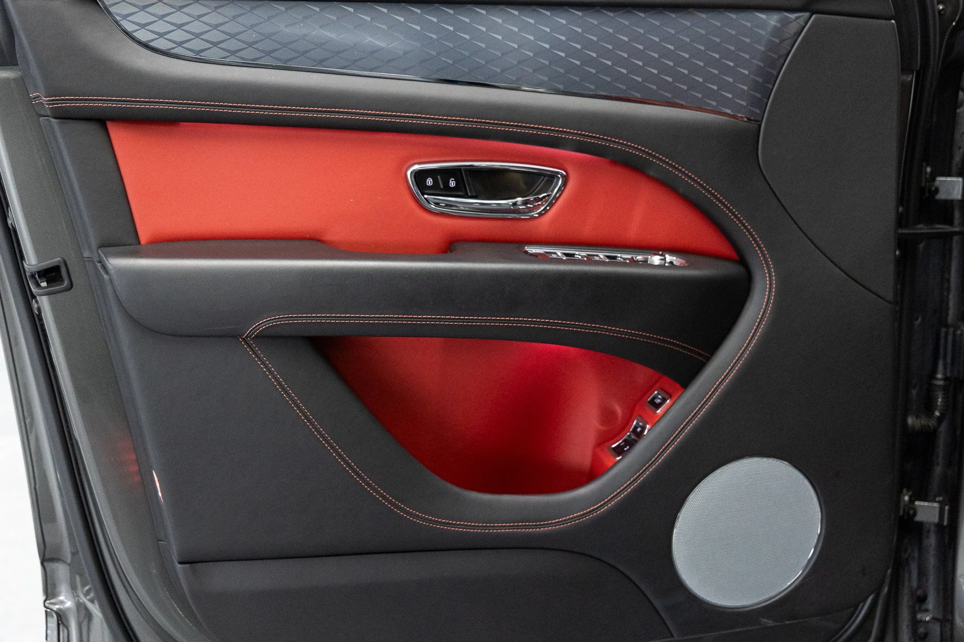 mph020_1605592559_185056bece3d14db8d85bf7ca0b16e9dx_96a22a322e