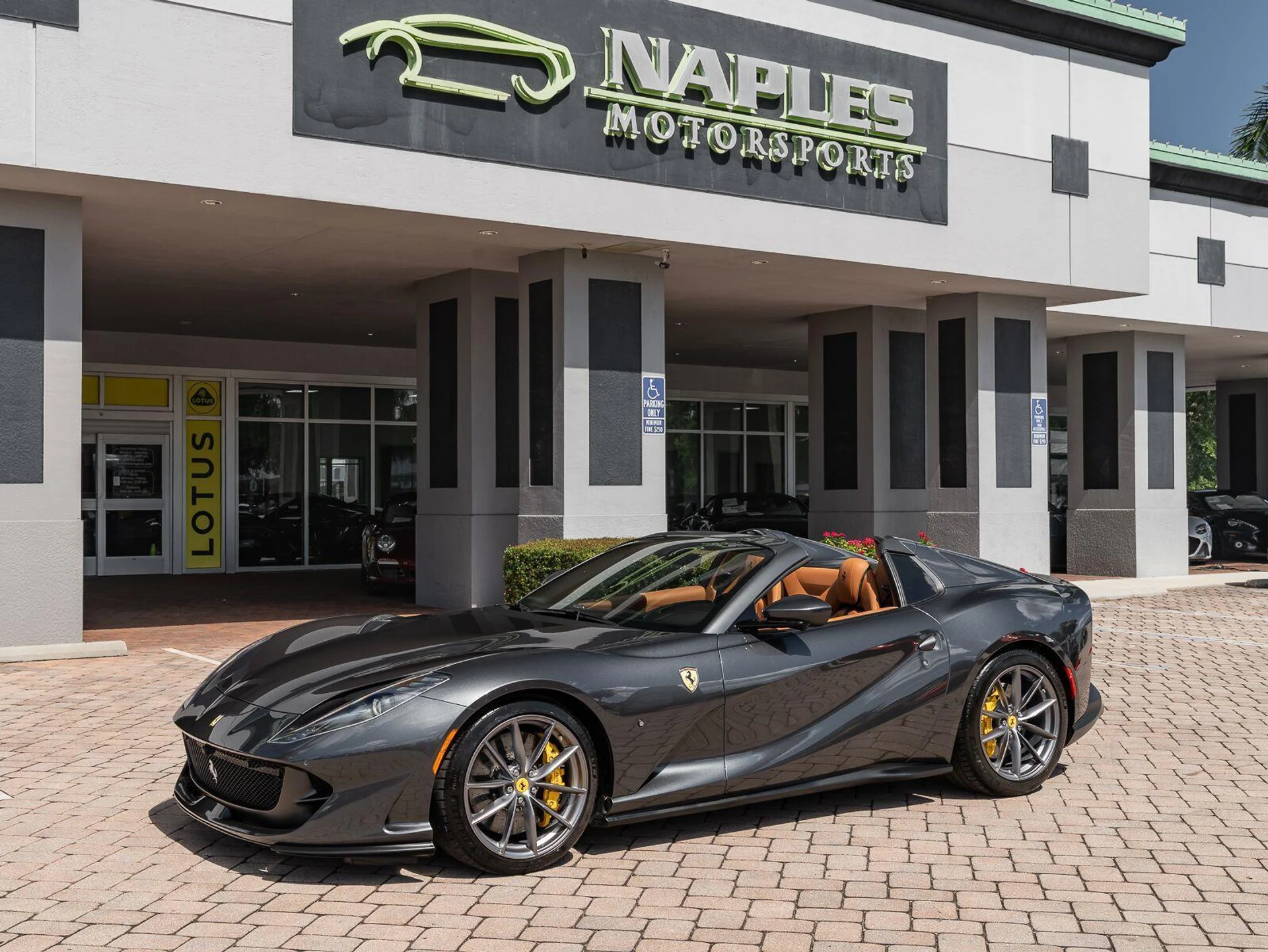 mph020_160628137_Used_2022_Ferrari_812_GTS_Convertible_1784905677_072f5b5b3f