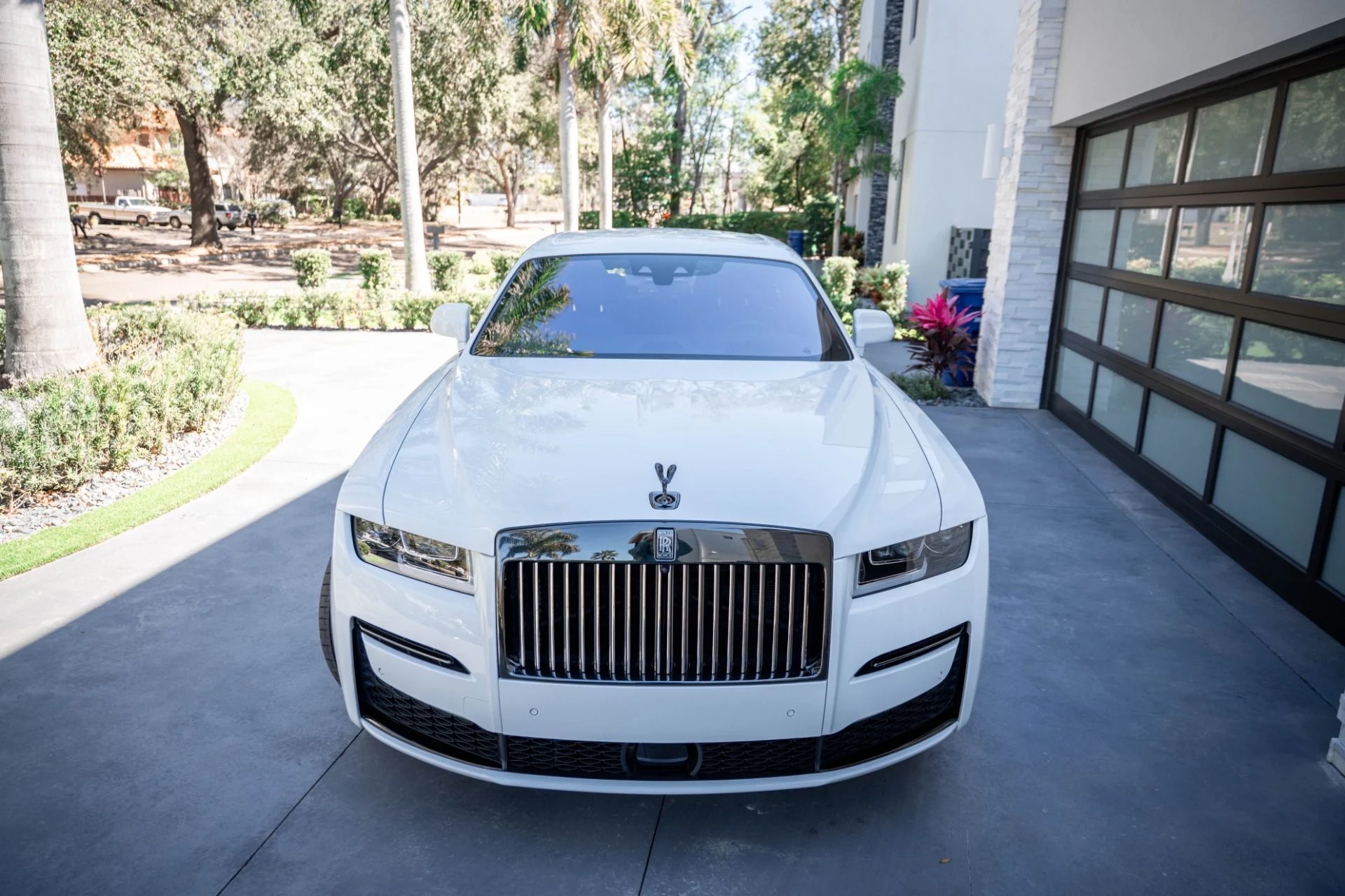 mph020_1606747673_Used_2022_Rolls_Royce_Black_Badge_Ghost_1772144712_d905861b17