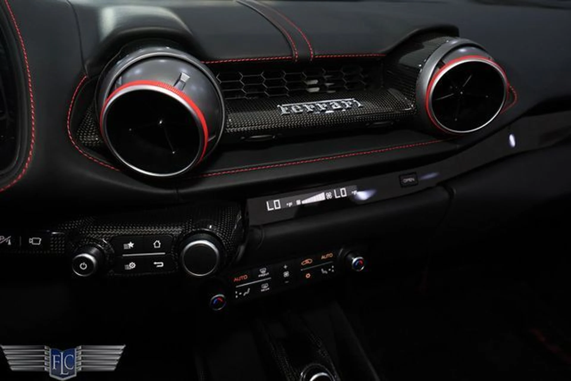 mph020_1610604572_used_2021_ferrari_812_gts_convertible_6305_23078569_25_640_c621cc937b