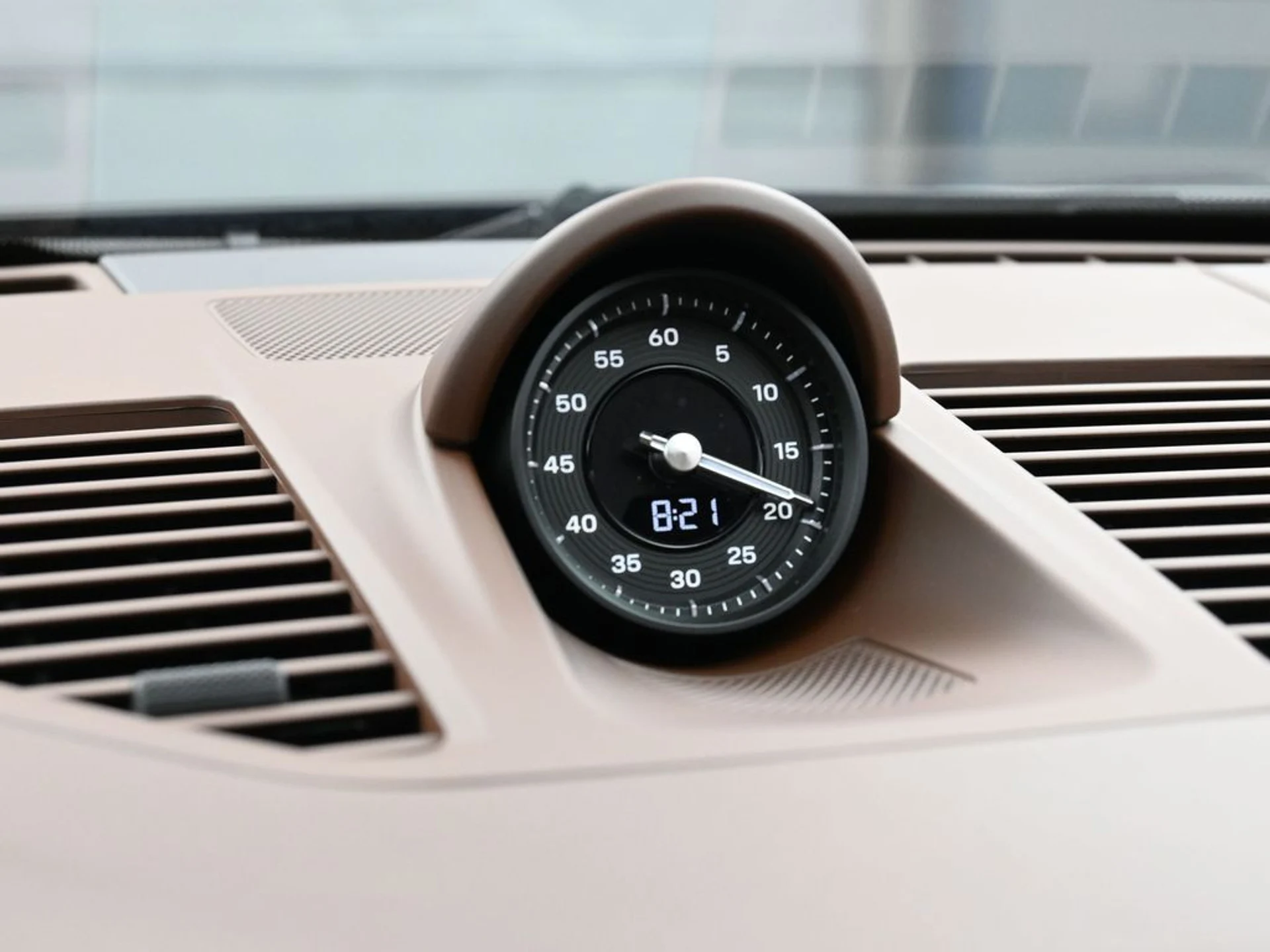 mph020_1611260790_7af5273e_7bc0_4aeb_aab7_a55b6964886f_2116ab575f