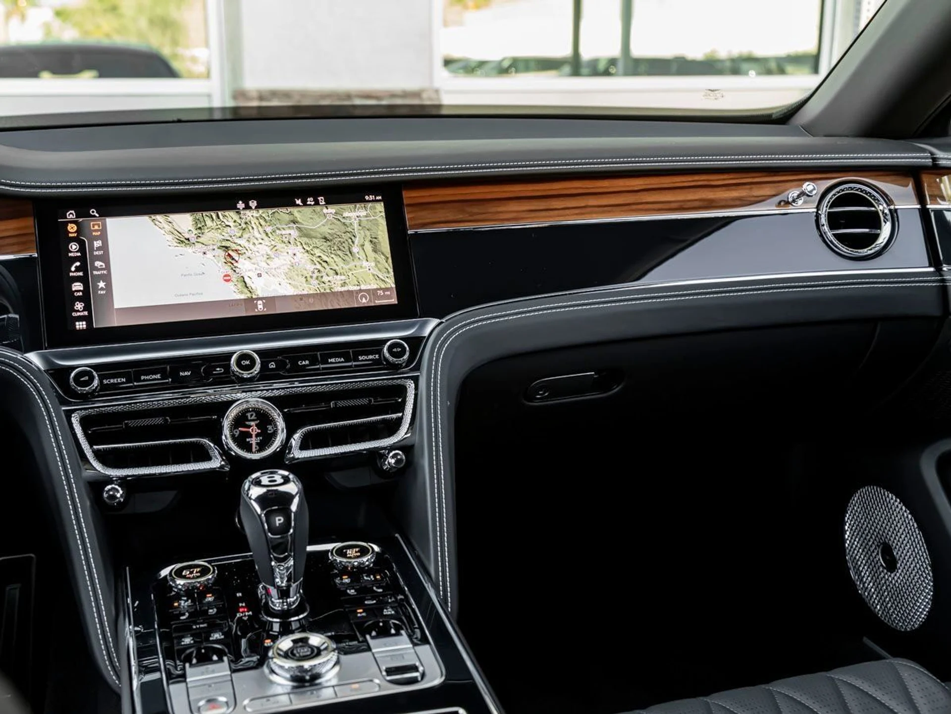 mph020_161647038_21_5eb1170f02