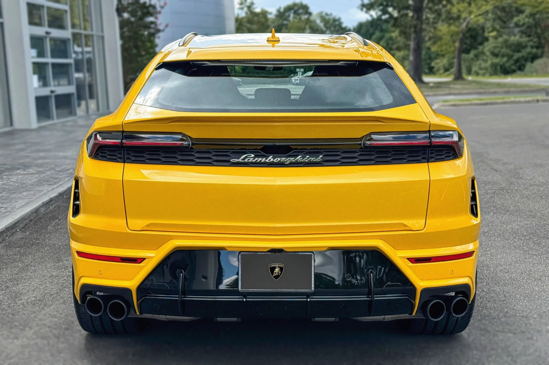 mph020_1617340243_Used_2025_Lamborghini_Urus_SE_1756898720_5f867304b0