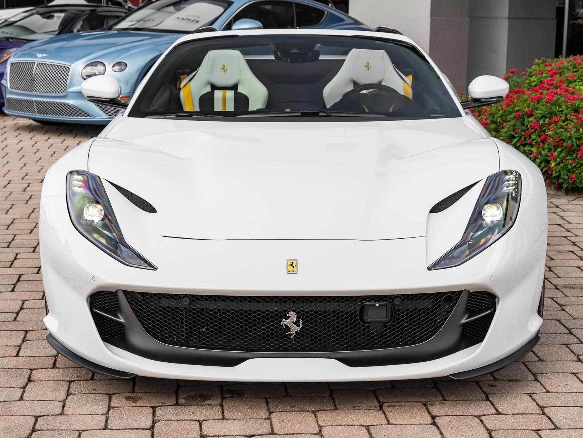 mph020_1619786439_Used_2021_Ferrari_812_GTS_1779998612_569b18d077