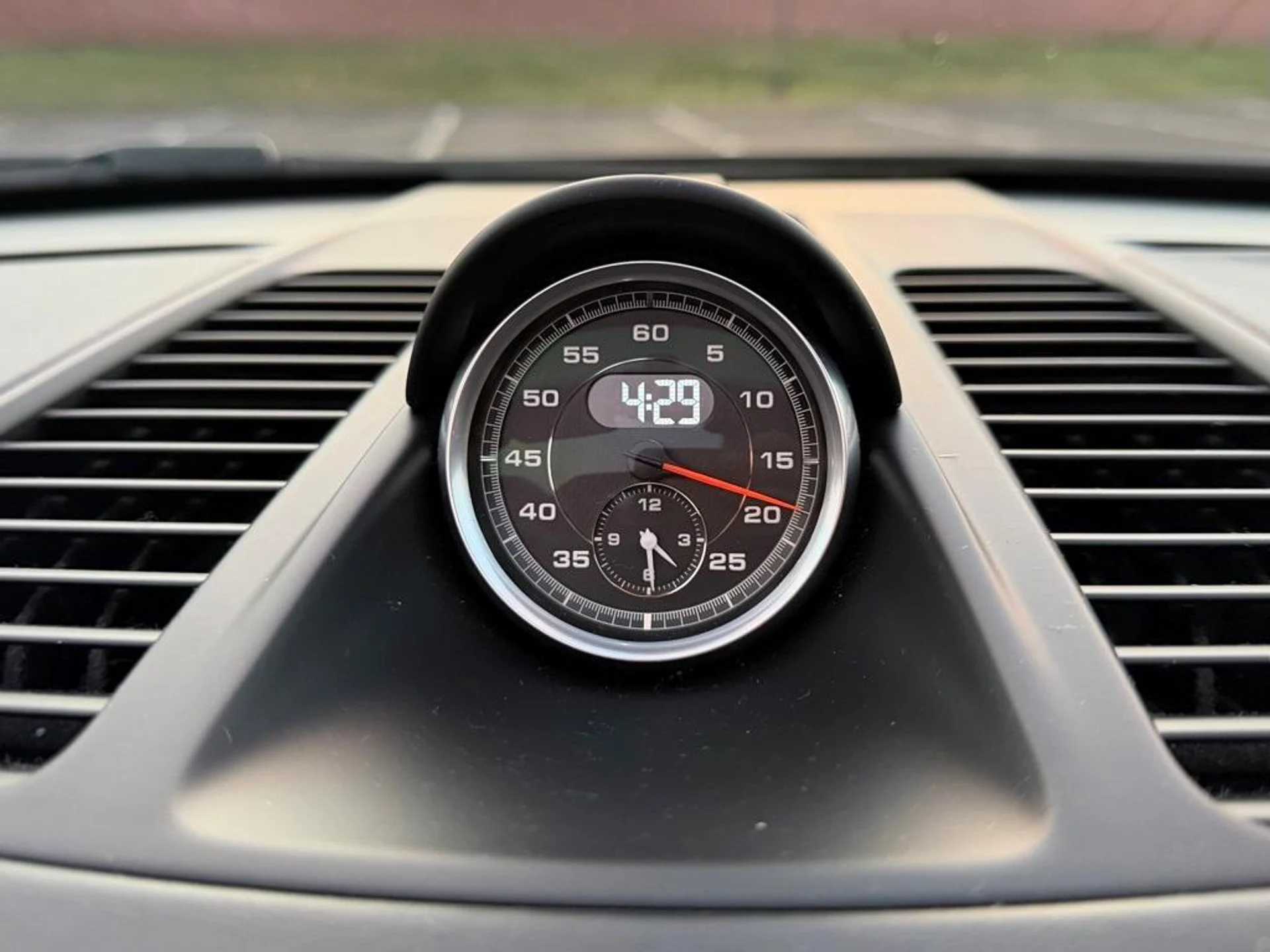 mph020_1635815402_Qmy2q_P8rj01_F_Qzcs_Hixvkue0oe4_ed5db82176