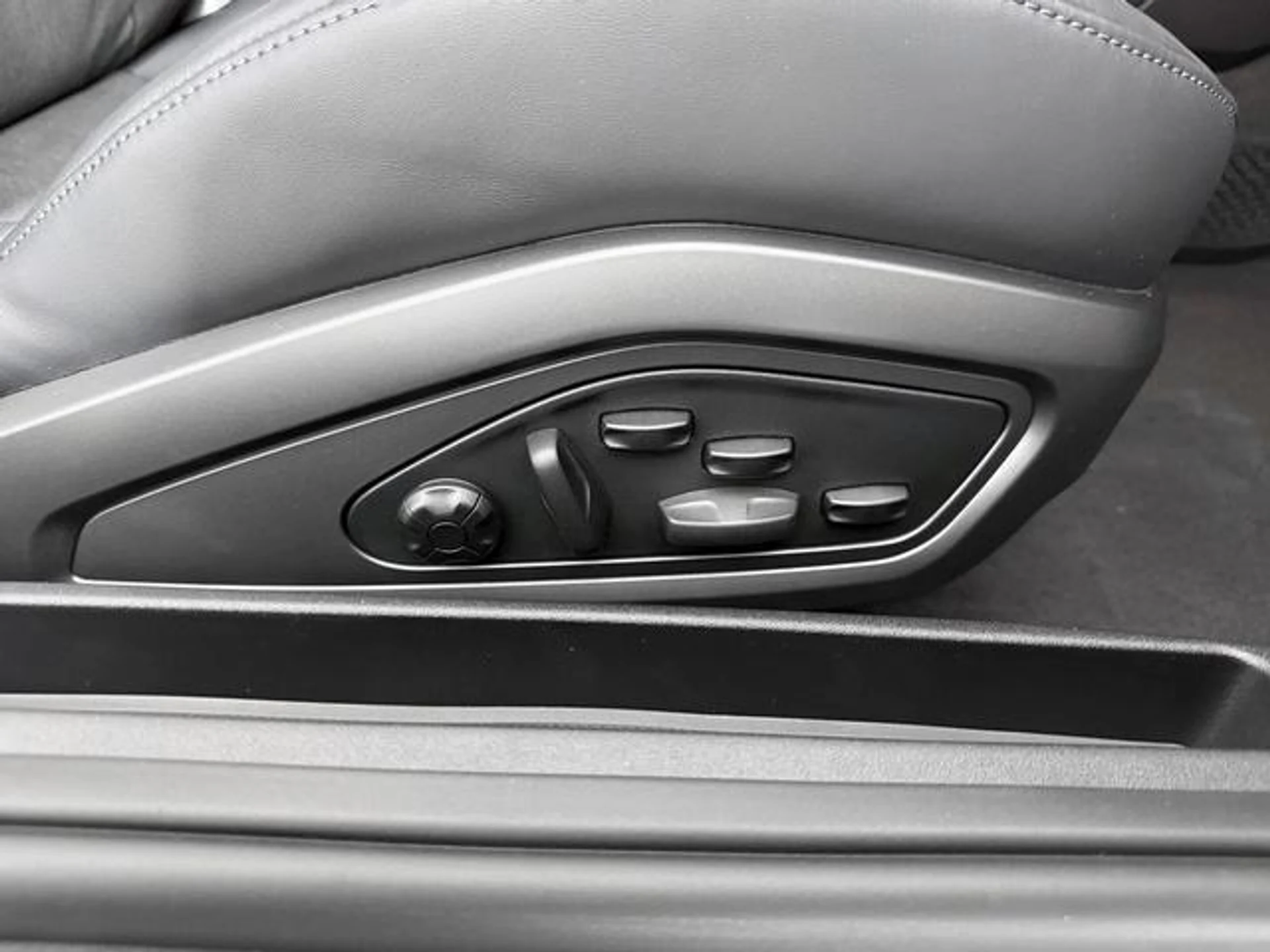 mph020_1636851002_Z_Ggph_KDX_Gd_Abrw_MCX_Al9_Av_T_Ftw_U_1d534a3980