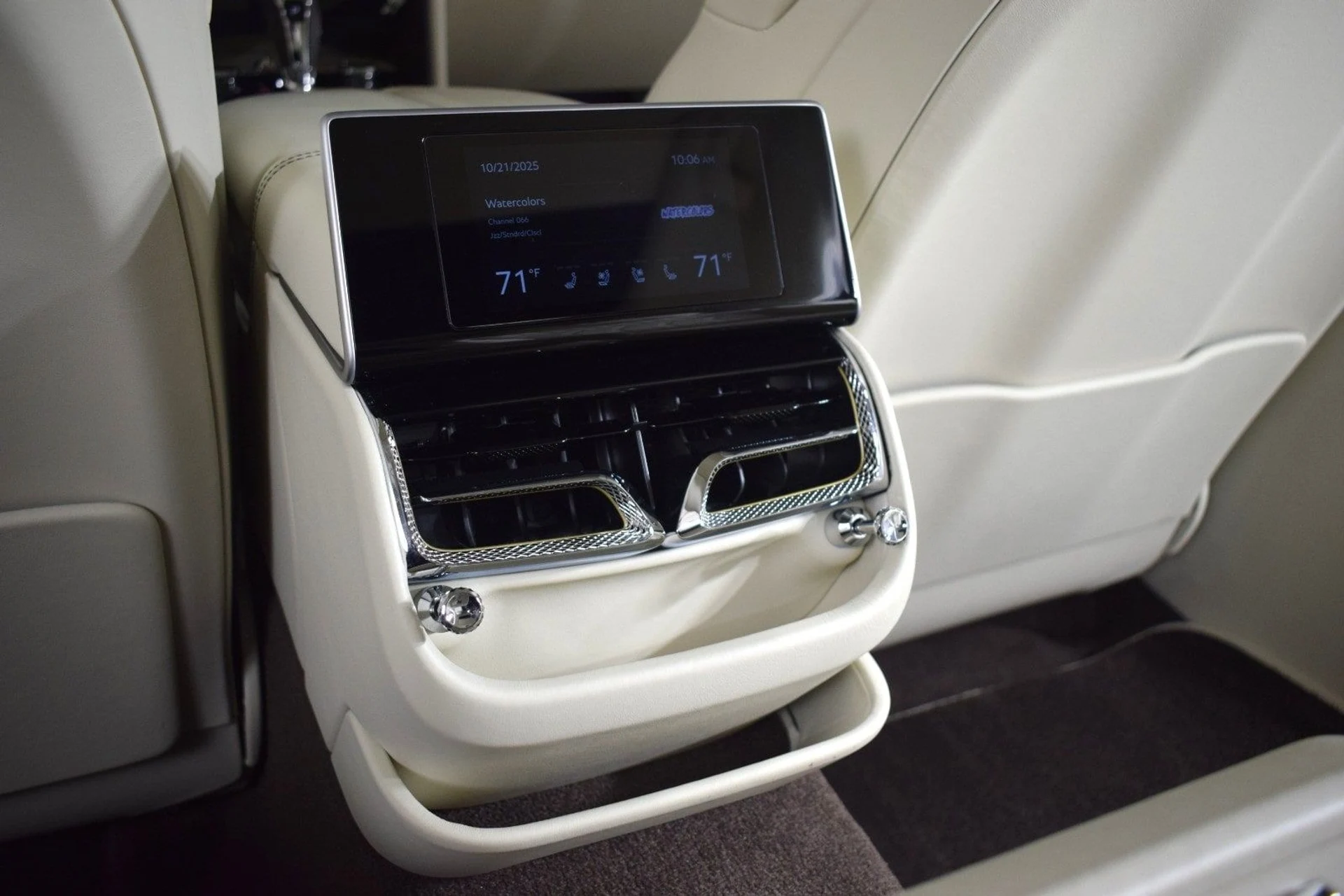 mph020_1638822475_4d9f5f90f0ed174abca8061b9b03d828x_a249123899