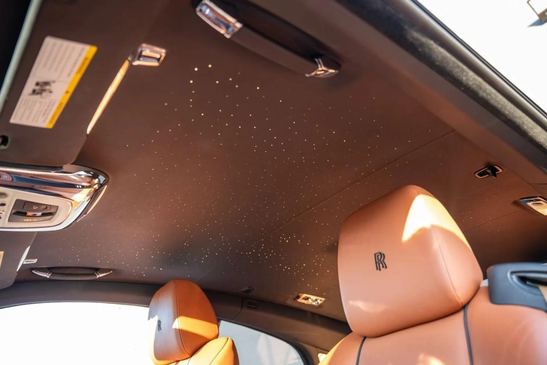 mph020_1641652735_1b59b8b7b4c25788b6b341ddb7b88d9a_a75c896757