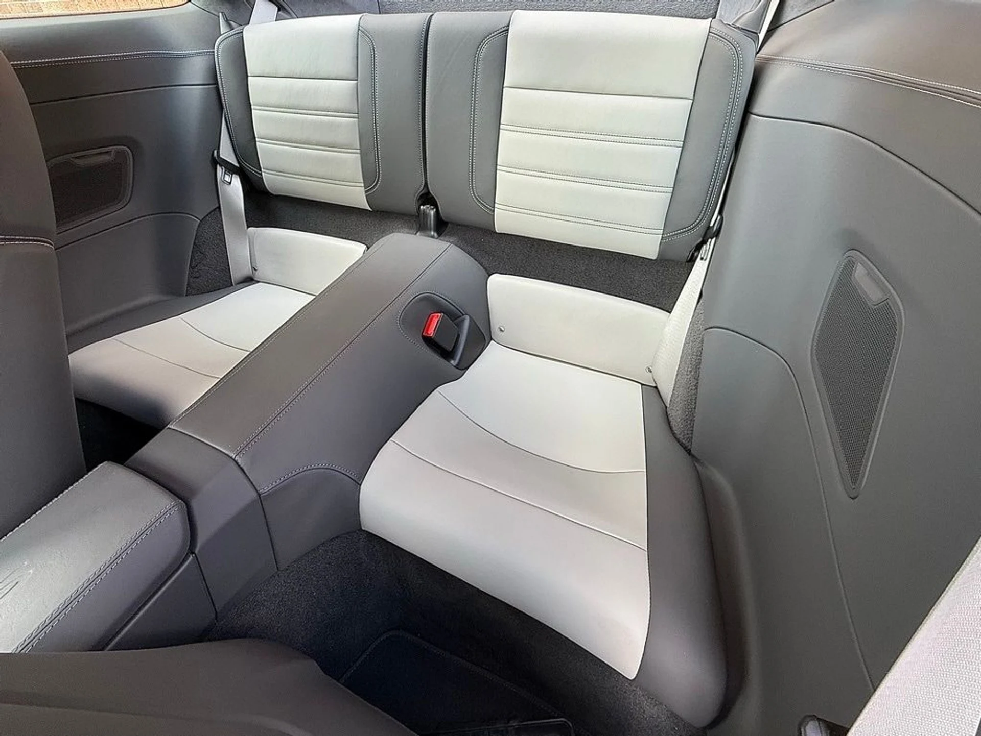 mph020_1662607787_ab03bba8e08fad5943aa95c8a500723cx_7a3384f9de