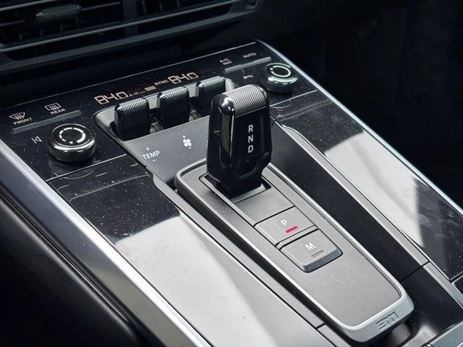 mph020_1671950325_884e753fe480d203a6293a54edfdce05x_ca6336c5eb