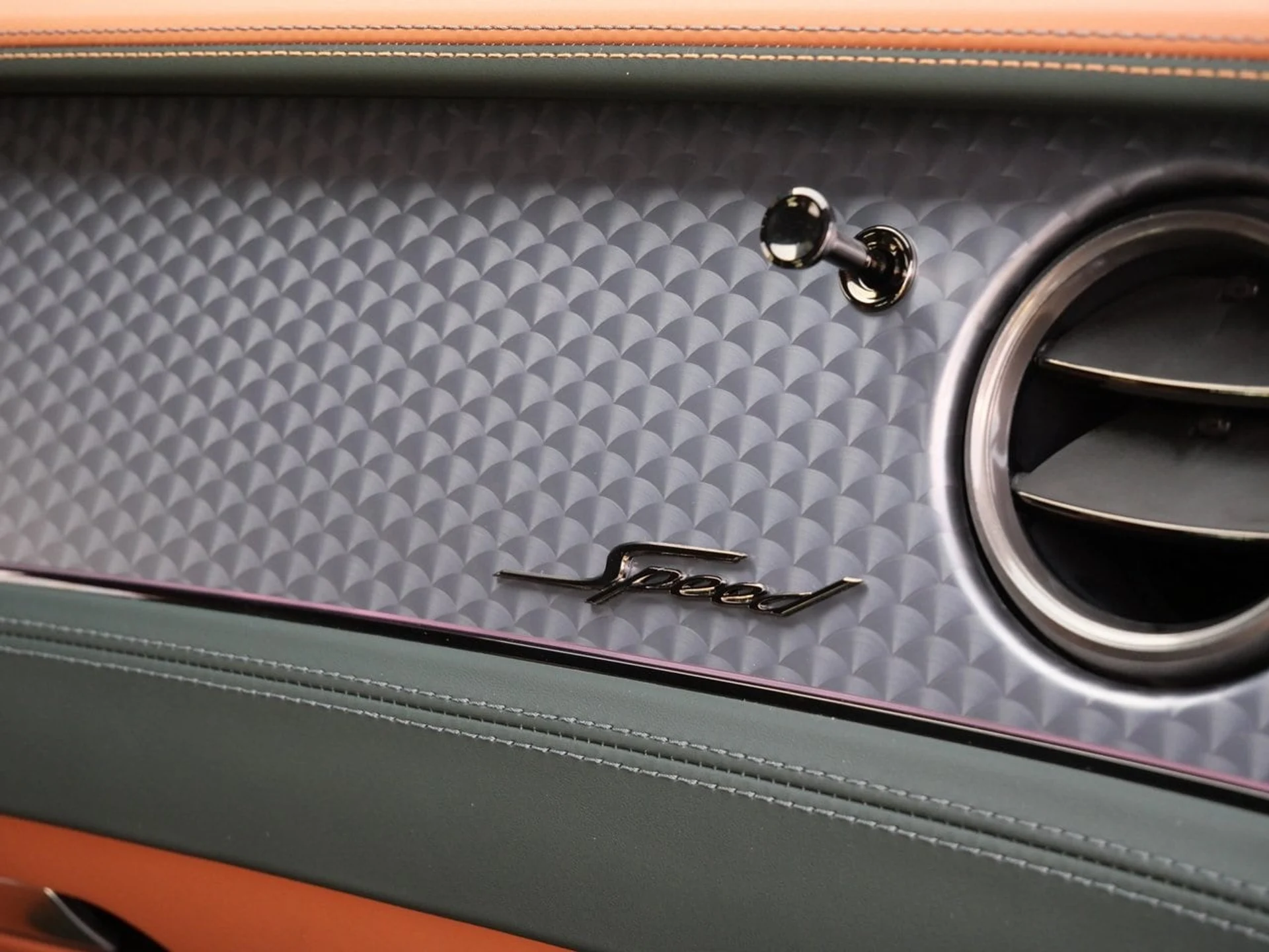 mph020_1674283832_e186311e9b7efbab3e1711631c9493b1x_d580929d80