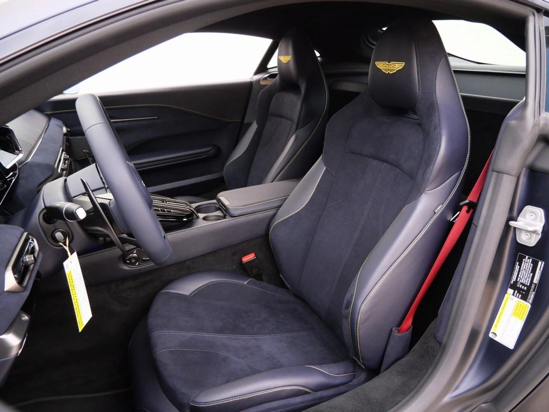 mph020_1679874837_6a8a9a5acdc84a9d28d7349b742c8502x_0c925591d7