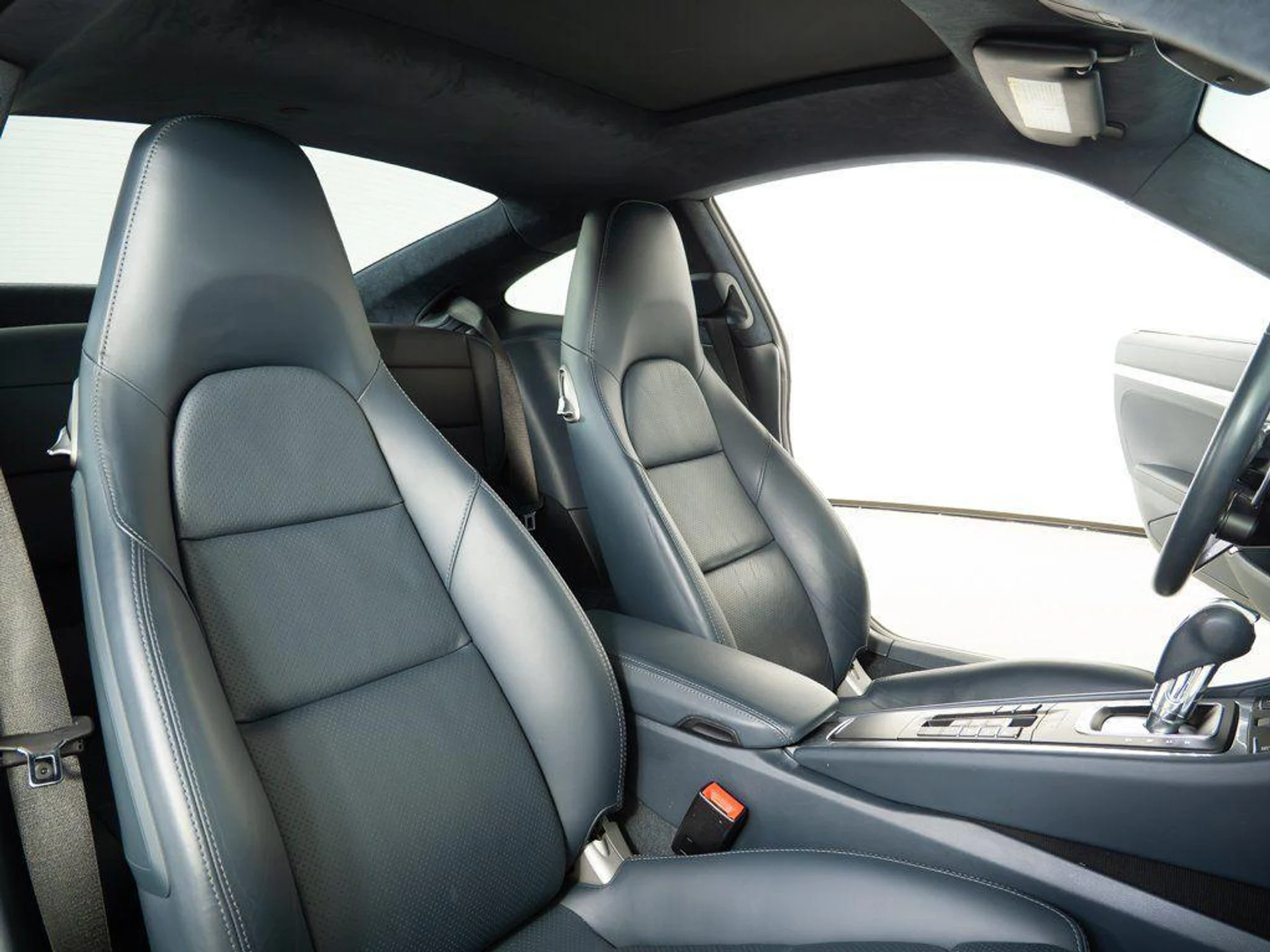 mph020_1682800385_OY_8g_Y9_M1_GQ_Nm_Freur_J_Xxf2r_IXU_c26798db6f