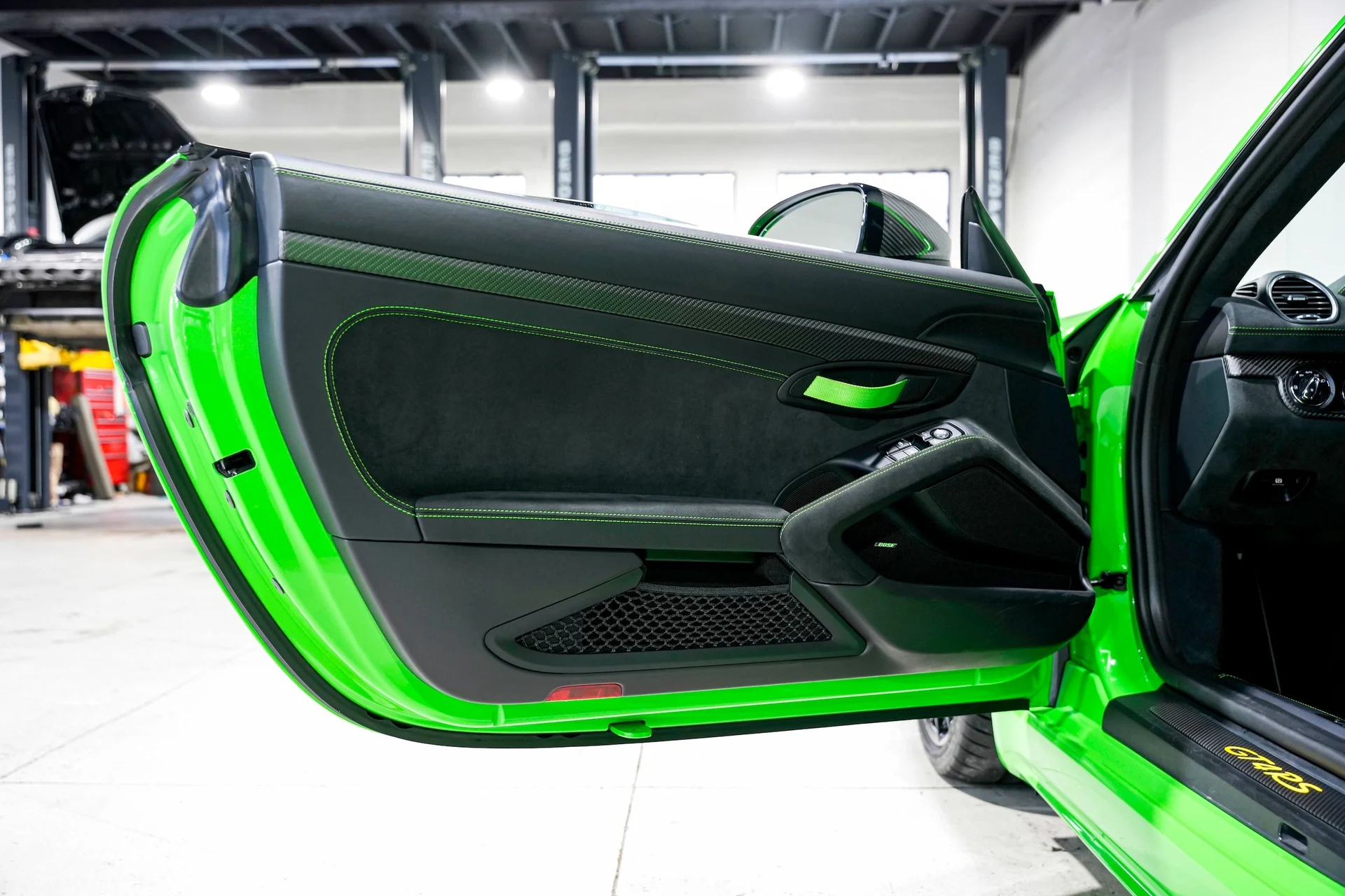 mph020_1684094831_50929433079f5441df930d2ca11f327ax_fca1290fcc