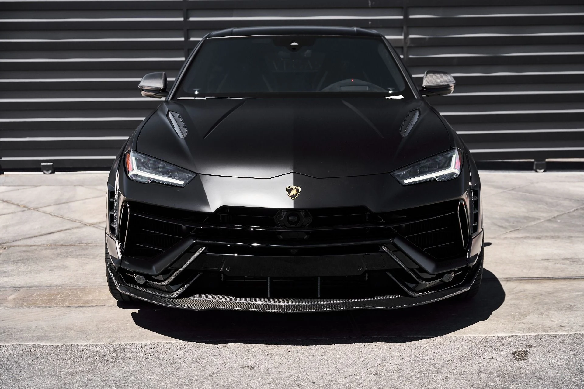 mph020_1689810156_Used_2024_Lamborghini_Urus_Performante_1778116975_e6ac374958