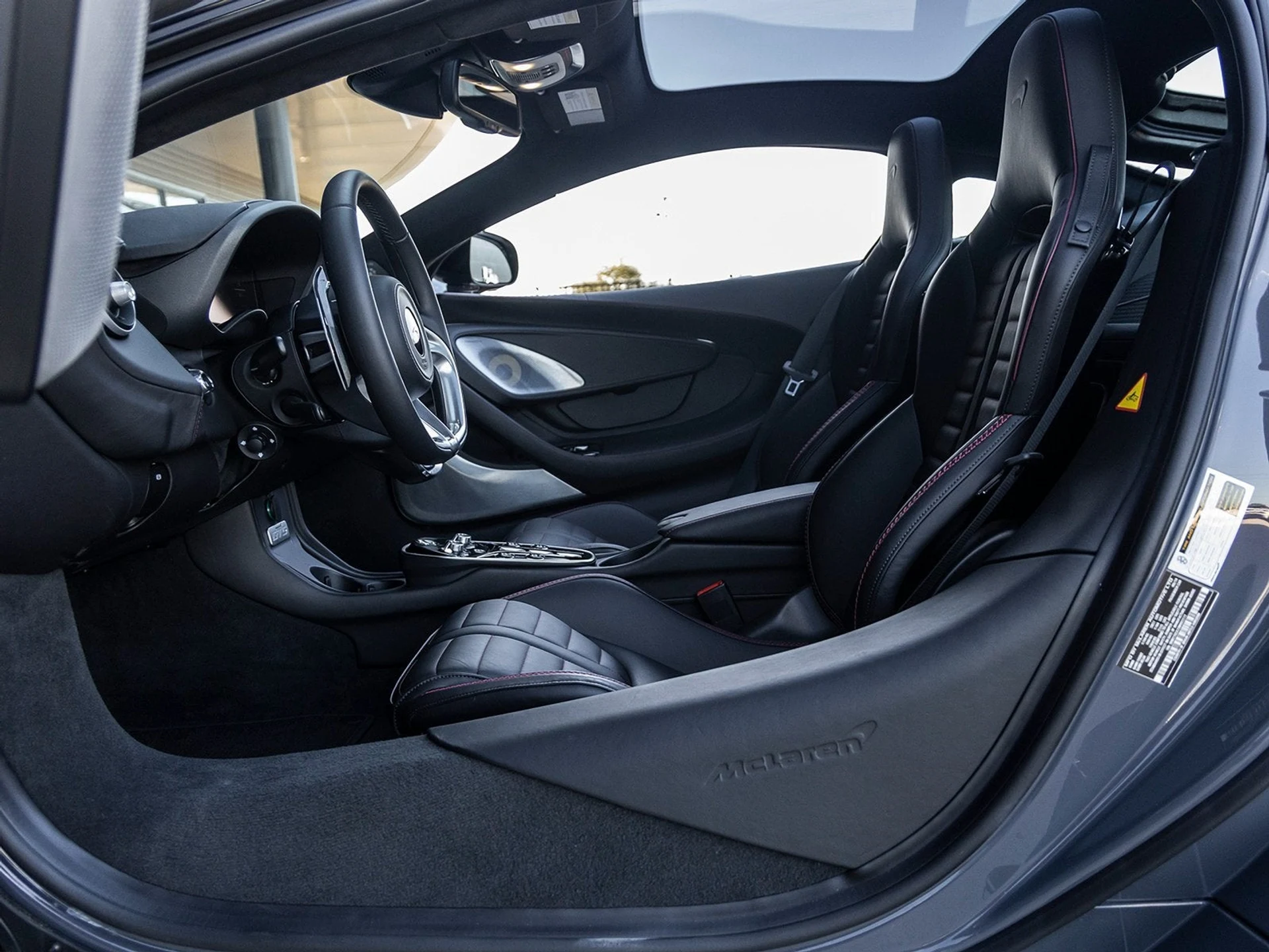 mph020_1694343454_21_2d1a4900b7