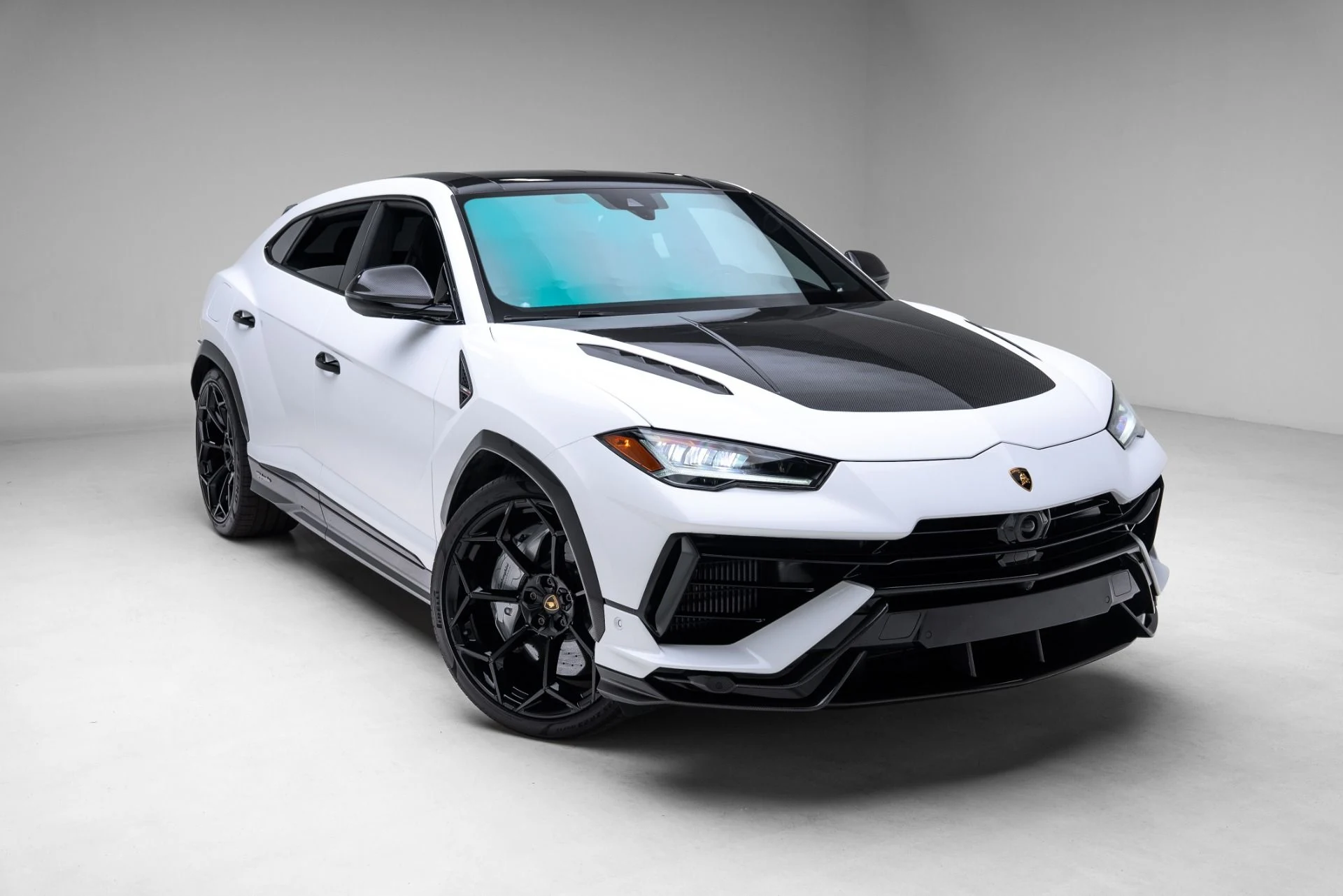mph020_169720467_Used_2024_Lamborghini_Urus_Performante_1775146757_e32905fa73