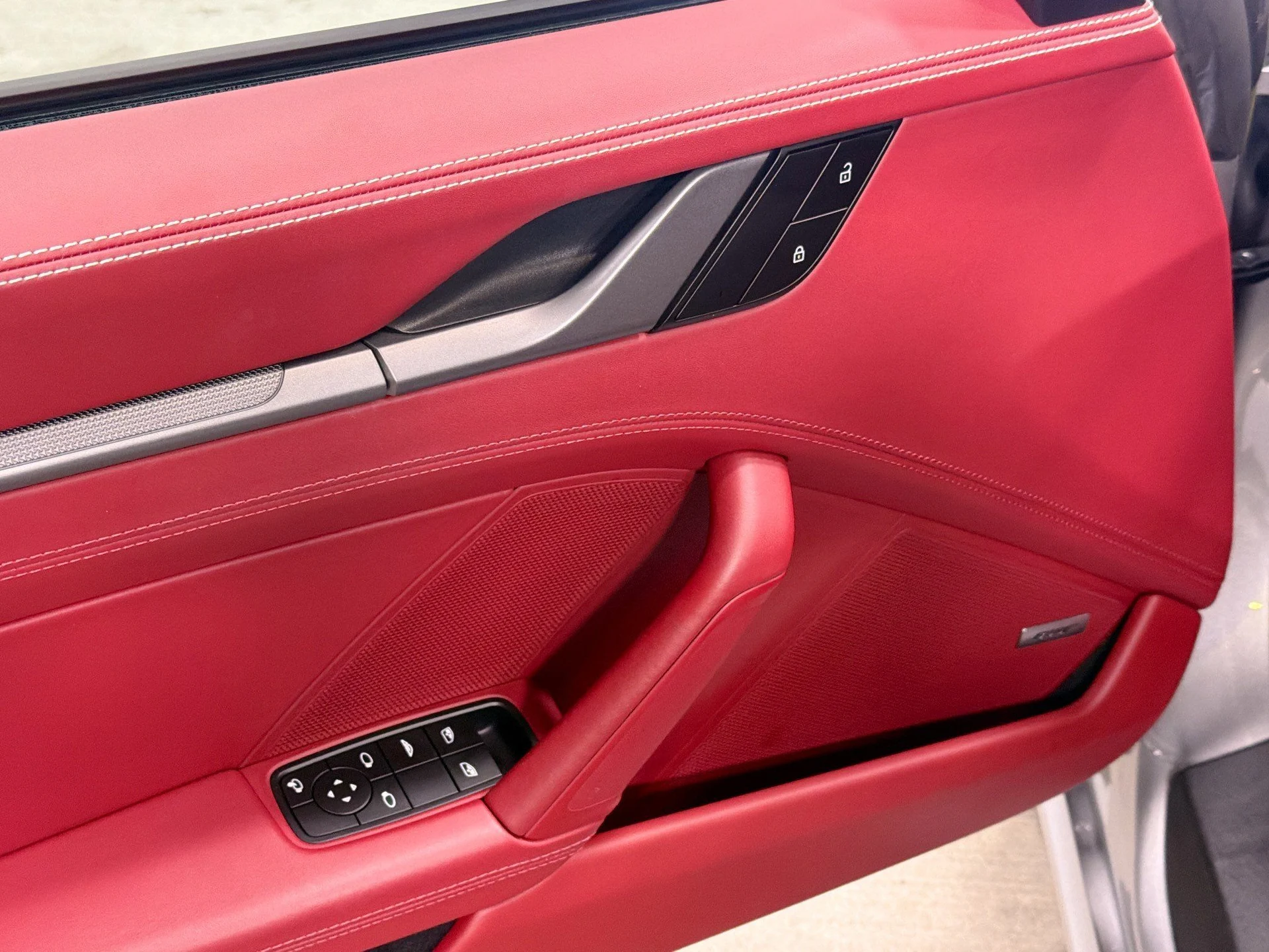 mph020_1697934032_d46effc1f8390569f8c1602cd747a39c_3afd3ef495