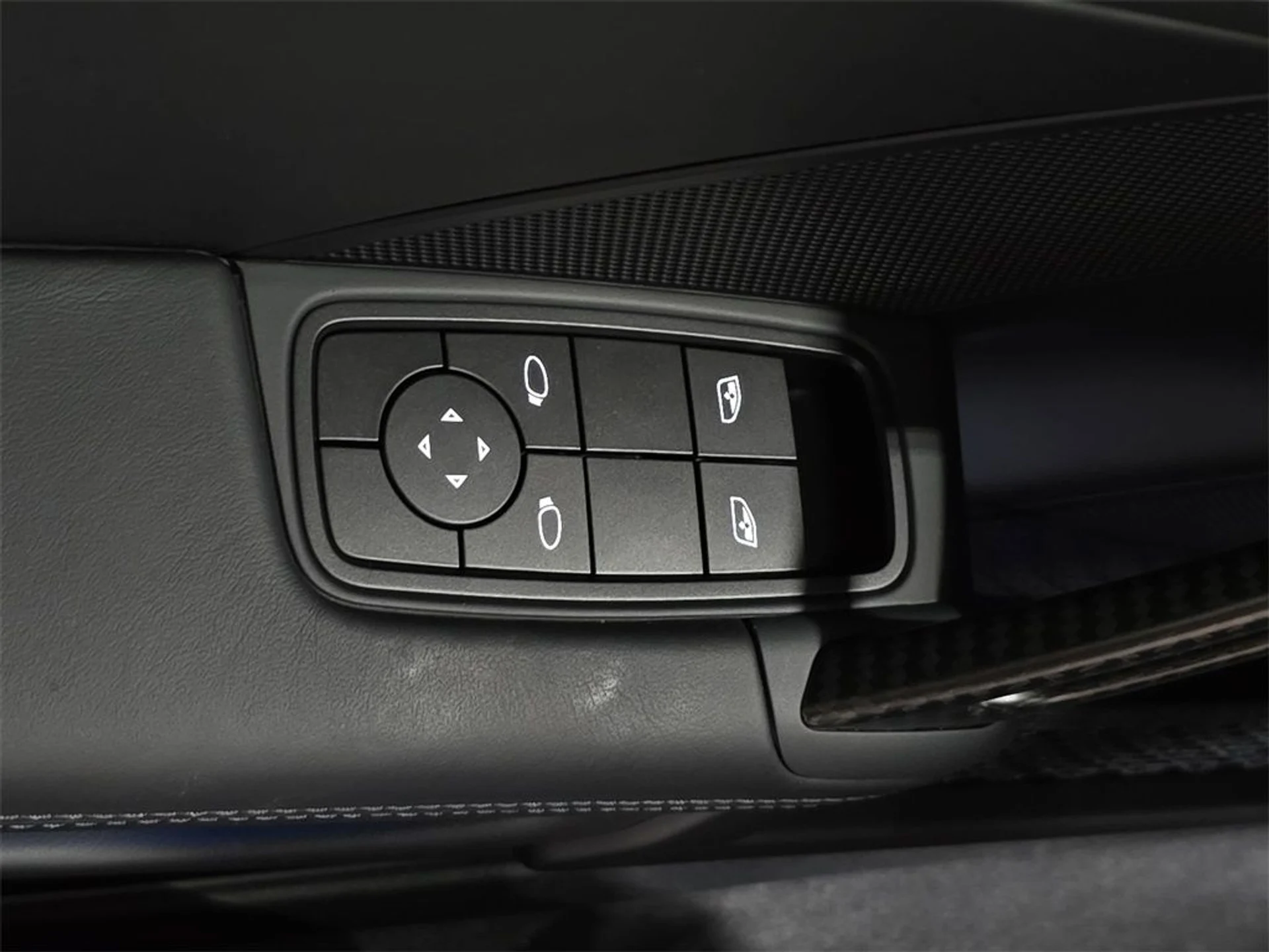 mph020_1700453988_1c7318784cc3f662c33691d704caf5ad_125426a986