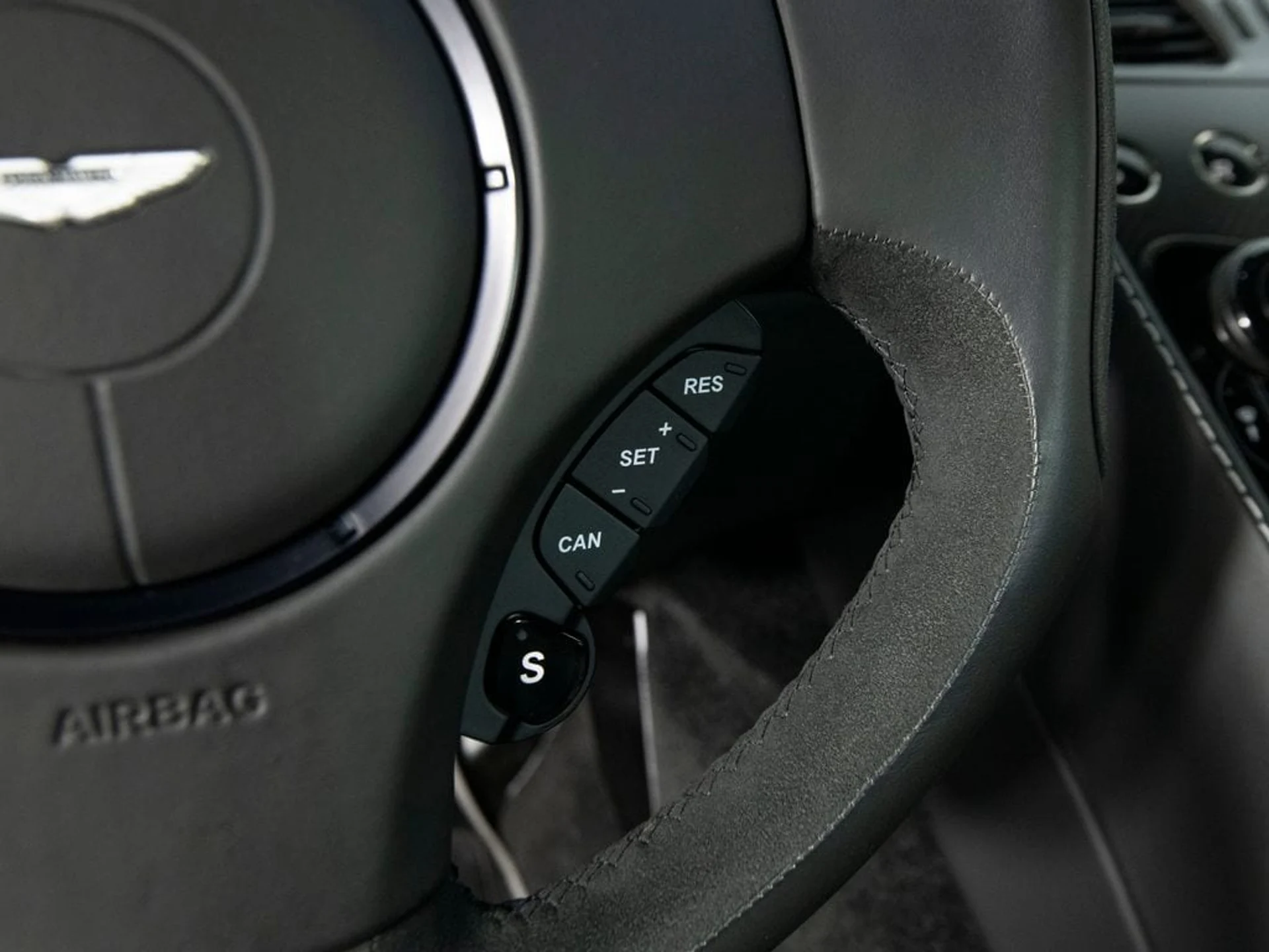 mph020_1703157754_0b0b439496d9ac1efe8992d1df294f62x_b558852151