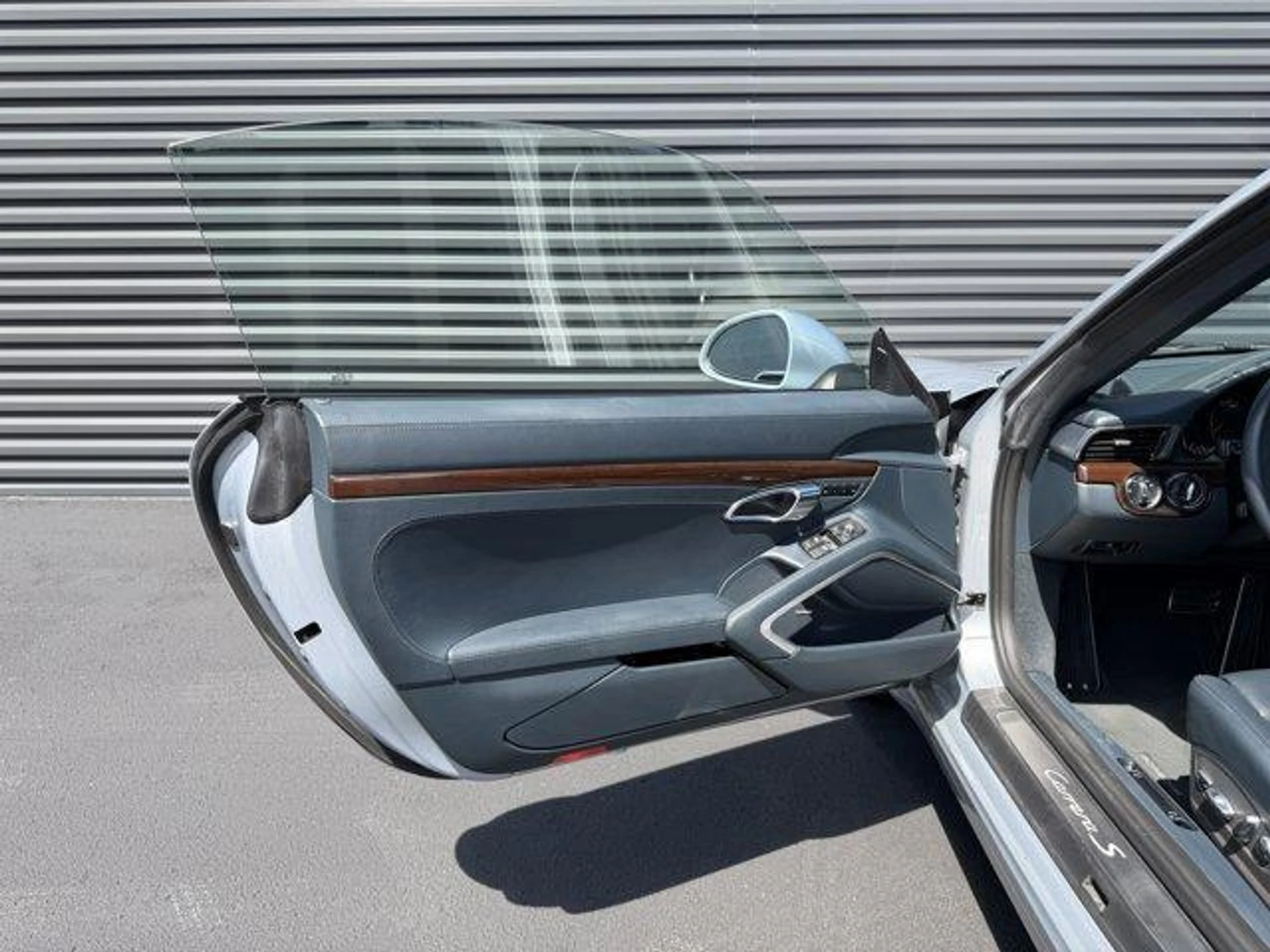 mph020_1704641968_7vo_J_Ti2_M_Yg_Gl_Uh_VO_Elw_Dh9_Utm7_Y_752d7c8bec