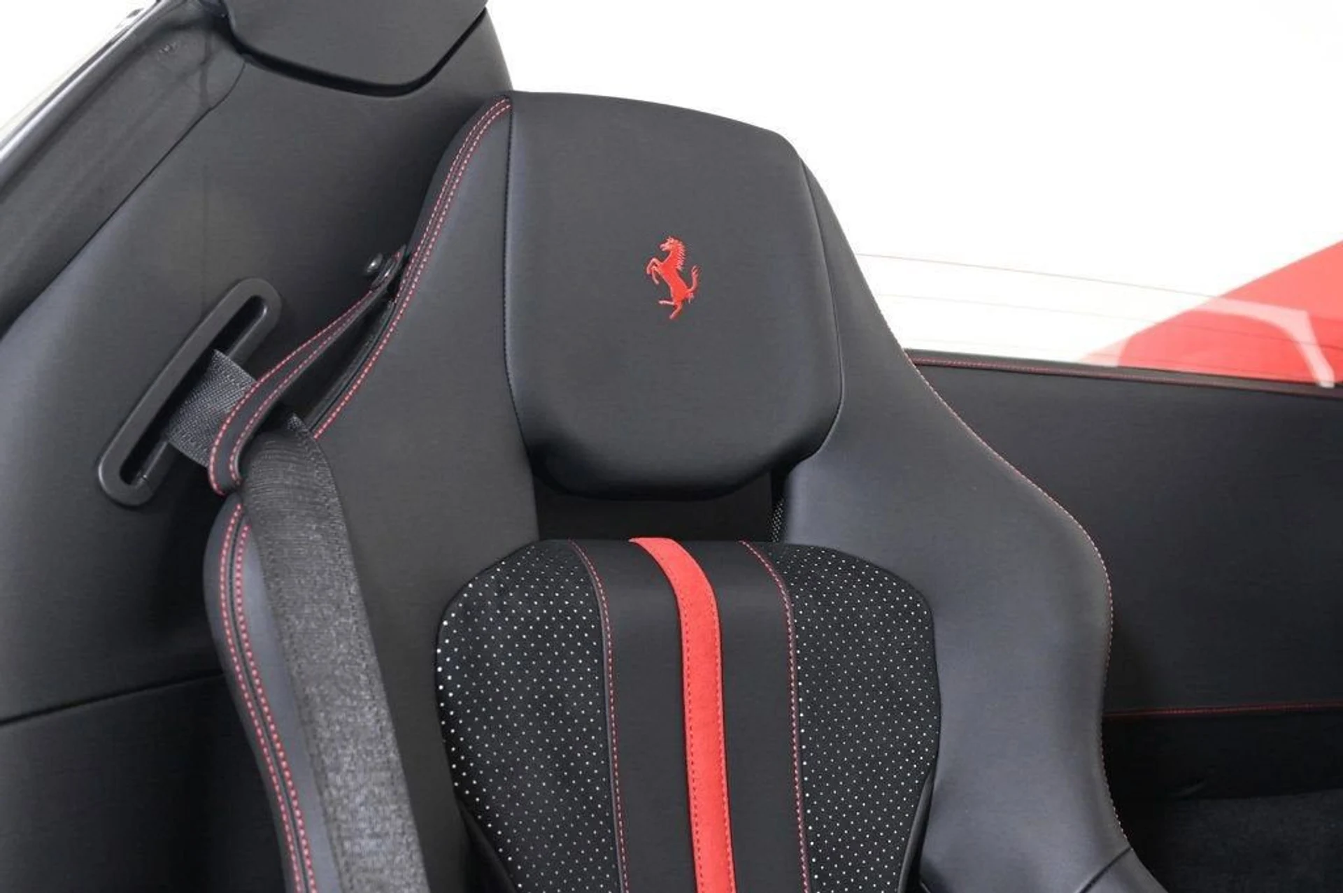 mph020_1706333625_3e2f55436b39479caf708a135ad1e8fe_c6de745fc2