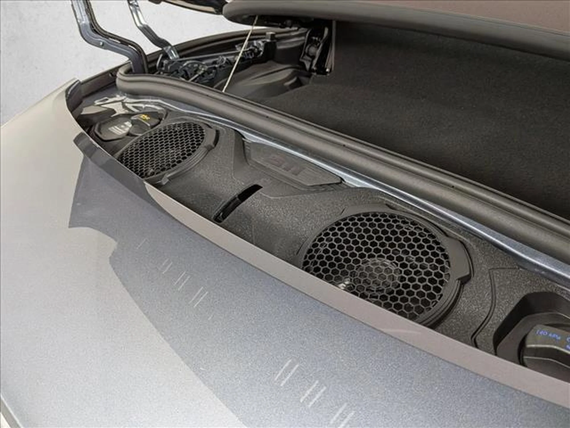 mph020_1709248667_u_CY_Le8w_1gj5_R6_2elu_R4_N_Xw_Jhw_7df53f673a