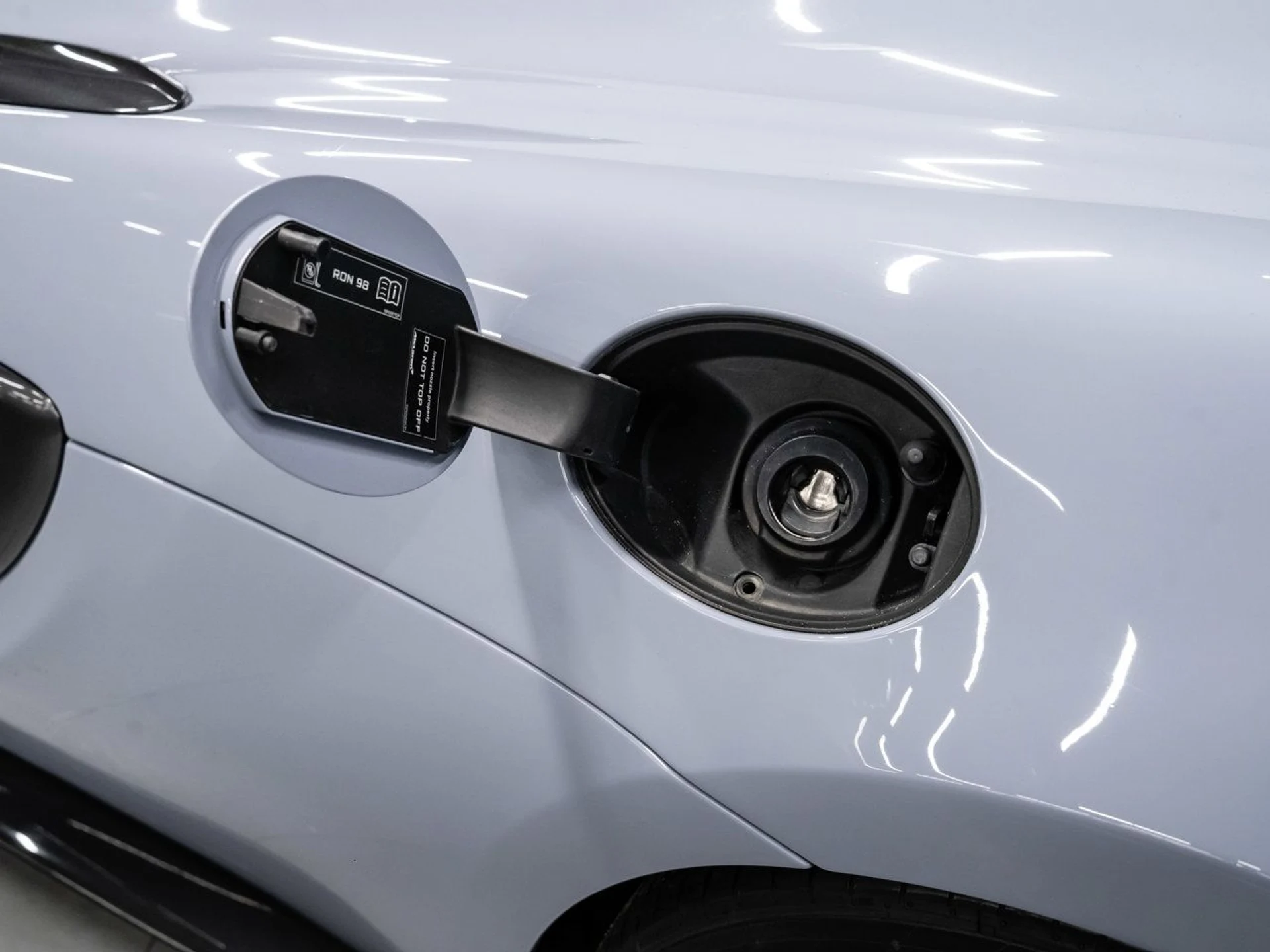 mph020_1713899753_mclaren_570s_2017_47a8c02867