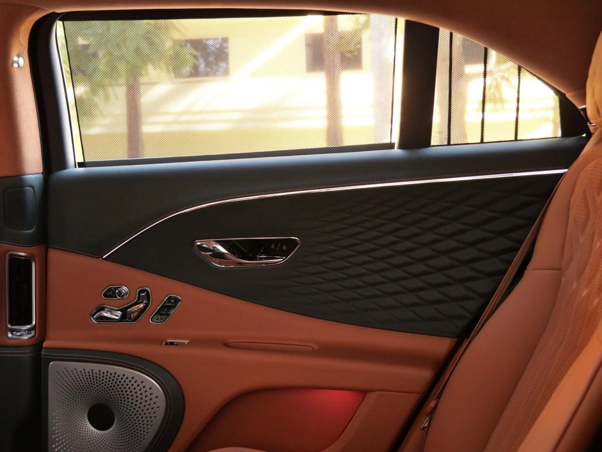 mph020_1723778624_286db50a8bf09fdc6293e3d36211d590x_86baed50ad